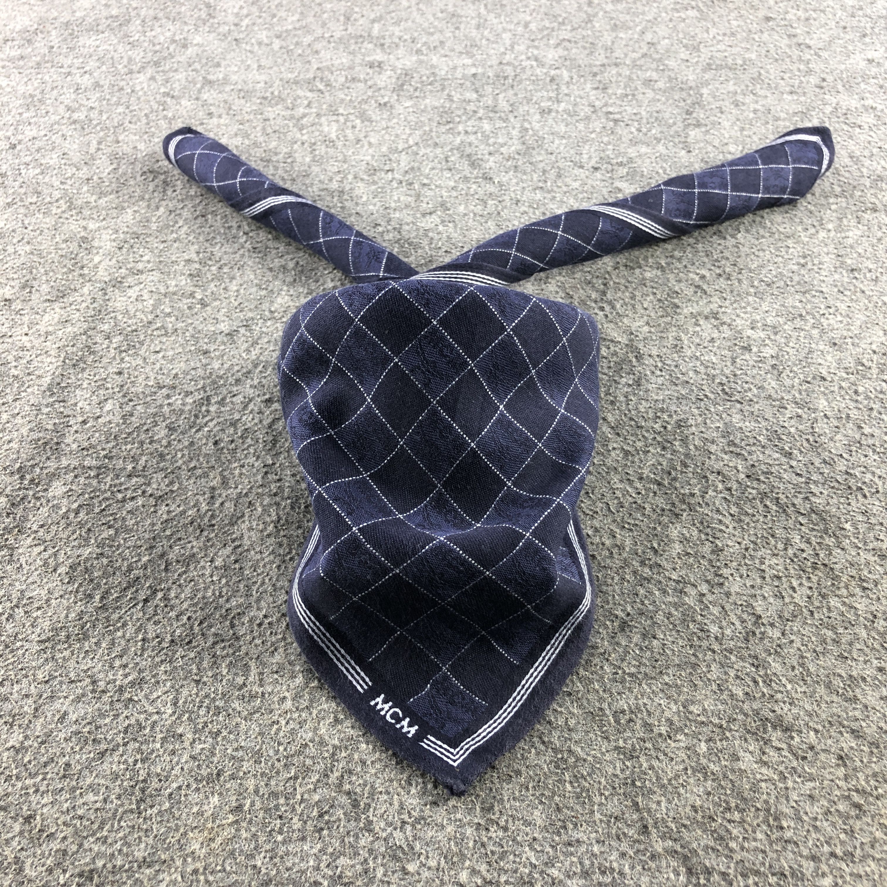 MCM MCM Handkerchief Neckerchief Bandana H2341 Size ONE SIZE - 1 Thumbnail