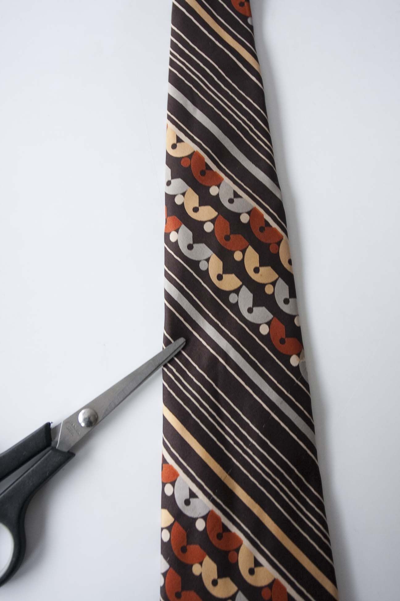 Christian Dior Monsieur × Vintage Christian Dior Monsieur Tie 100% Silk Vintage Abstract Size ONE SIZE - 4 Thumbnail