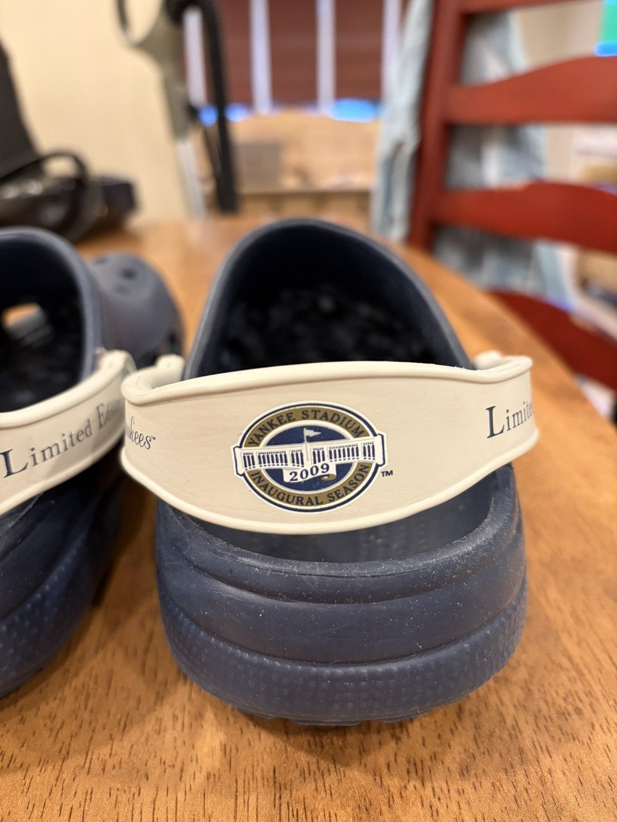 Crocs 2009 New York Yankees Inaugural Season Crocs Size US 10.5 / EU 43-44 - 2 Thumbnail