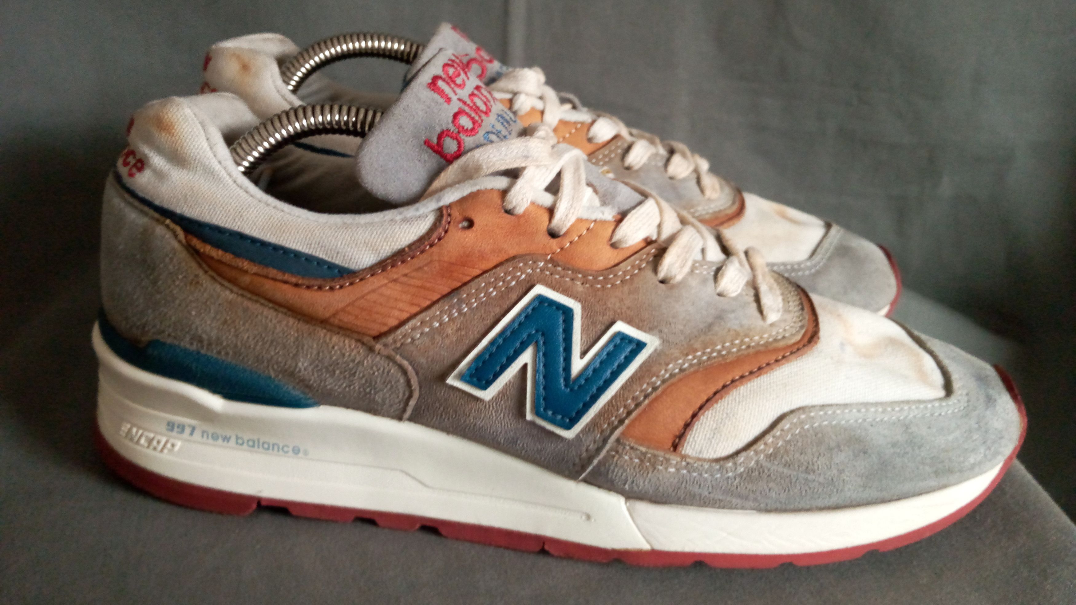 New Balance New Balance 997 Mens Running Sneakers Size US 8 / EU 41 - 3 Thumbnail