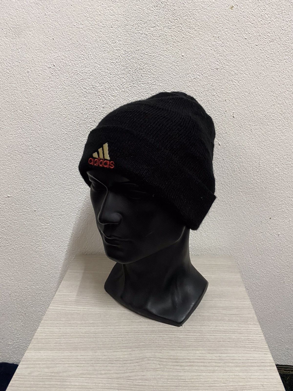 Adidas Adidas Small Logo Beanie Hat Size ONE SIZE - 3 Thumbnail