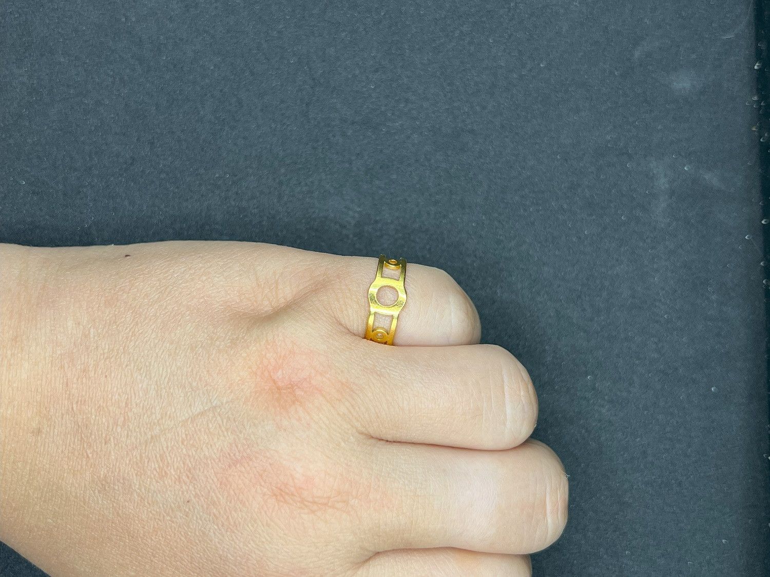 Jewelry Gold circle ring - size 7.5 Size ONE SIZE - 3 Thumbnail
