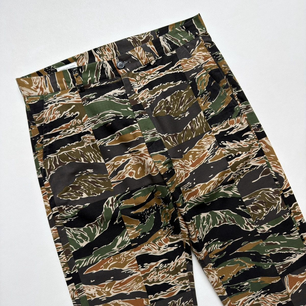 Dries Van Noten S/S 20 Patchwork Tiger Camo Print Pants Size US 32 / EU 48 - 7 Thumbnail
