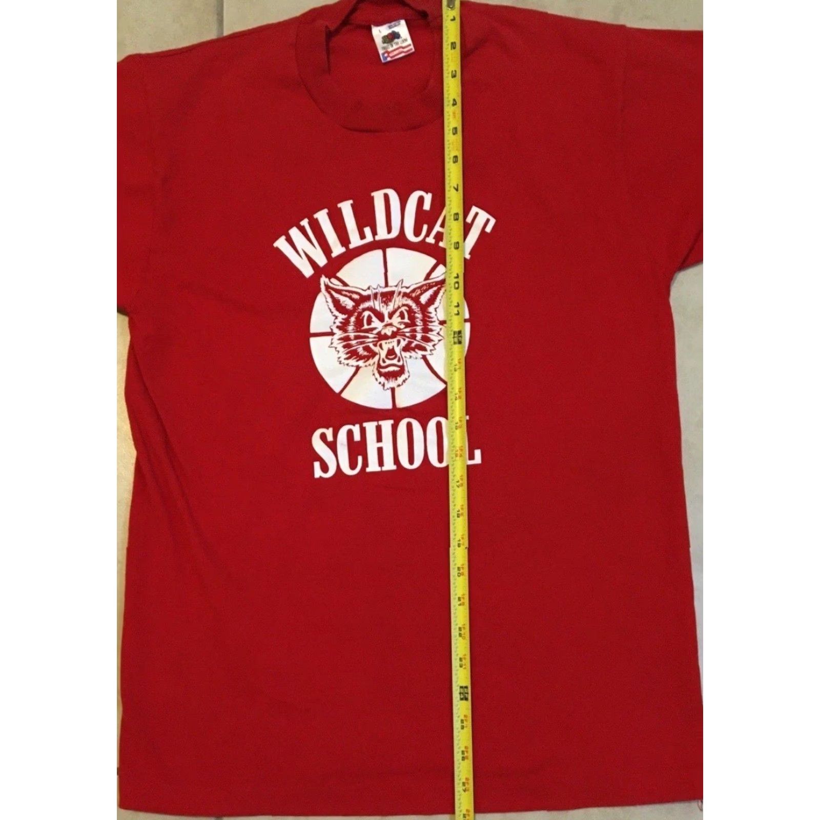 Vintage VINTAGE 90s Wildcat School Shirt M USA Red Single Stitch T-Shirt Crew Neck Short Sleeve Graphic Tee College Grunge 80s Sports University USA Mens Size US M / EU 48-50 / 2 - 7 Thumbnail