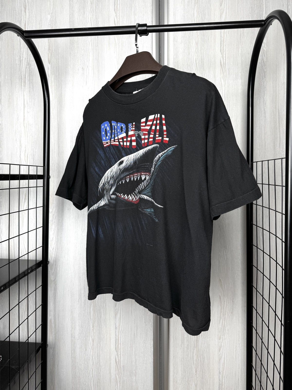 Stars & Stripes Vintage ‘Born To Kill’ Great White Shark Graphic T-Shirt 90s Size US XL / EU 56 / 4 - 6 Thumbnail