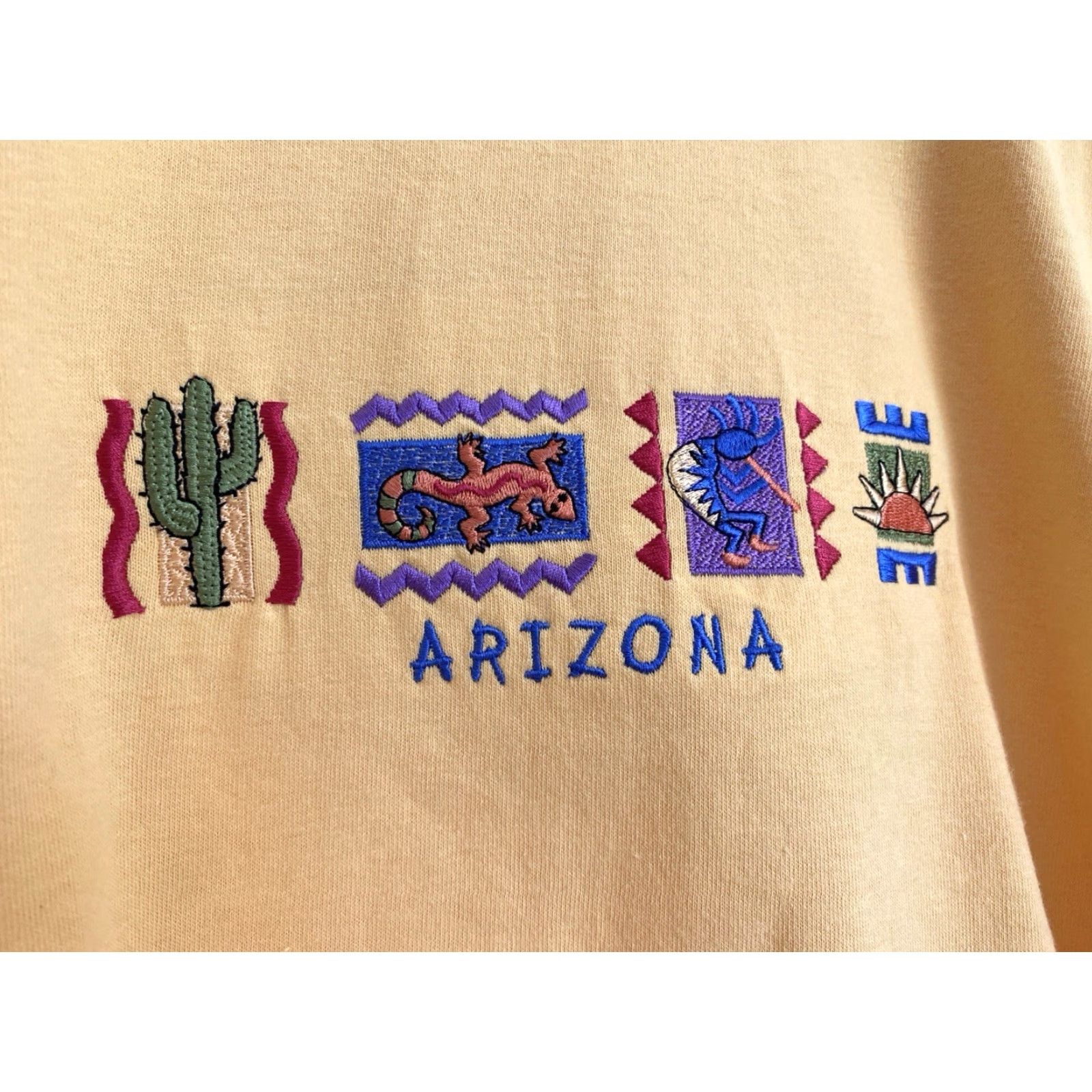 Vintage VINTAGE Desert Heat Arizona T-Shirt Unisex Adults Short Sleeve Crew Neck XL Yellow Embroidered 90s Made in USA Mens Womens Size US XL / EU 56 / 4 - 6 Thumbnail