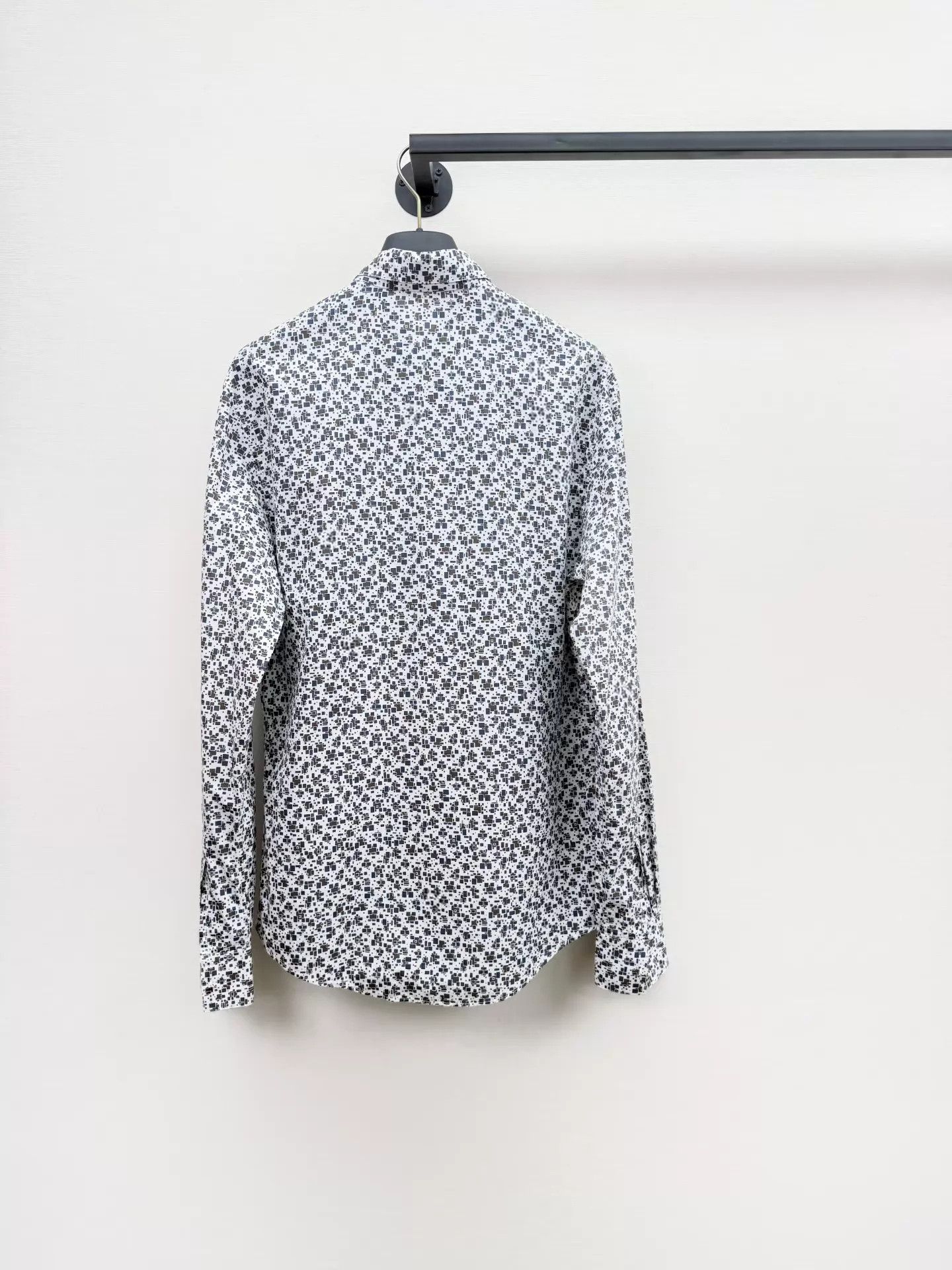 Hermes Hermes Irregular Shirt 38 (Worn Once, Like New) Size US S / EU 44-46 / 1 - 6 Thumbnail