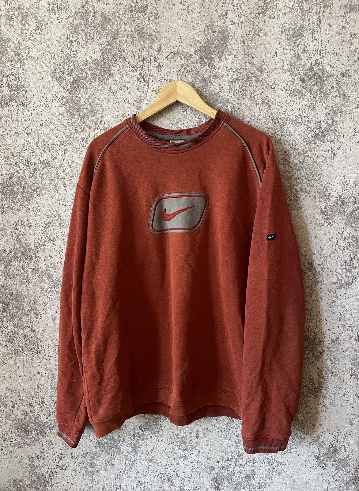 Nike Vintage Nike Logo Sweatshirt | Grailed