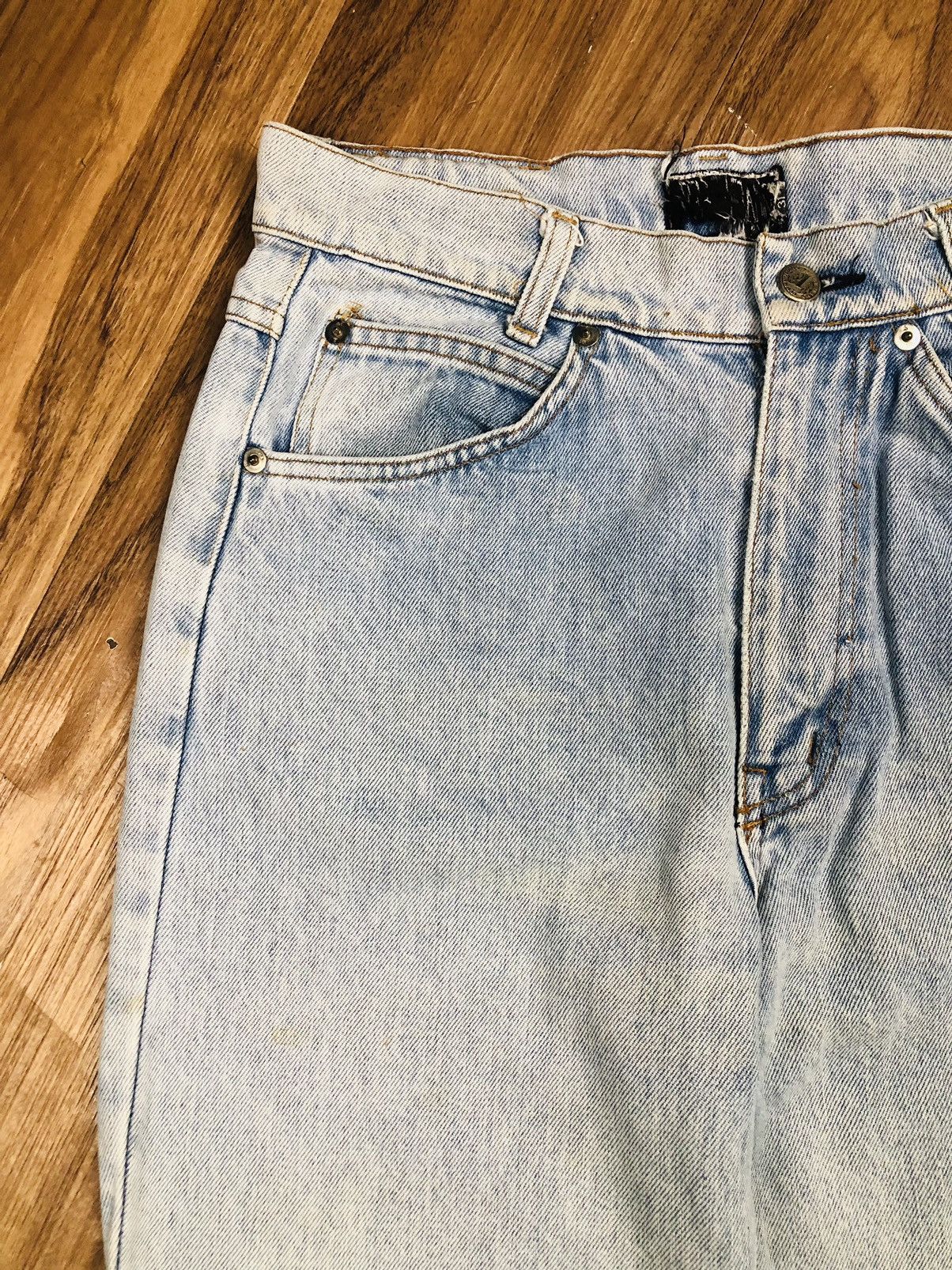 Ferre FERRE JEANS Vintage Light Wash 90s (37) Size US 31 - 5 Thumbnail