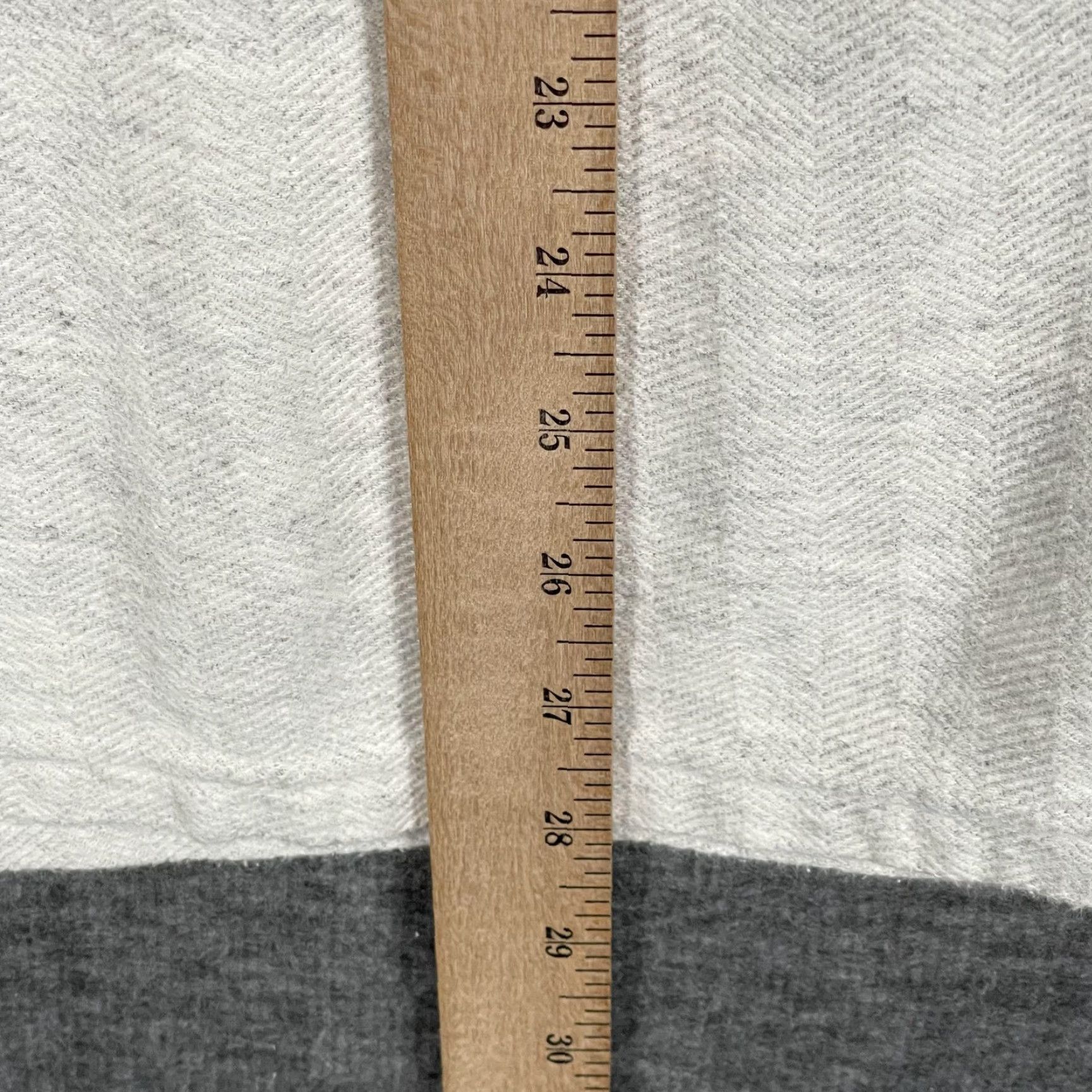 Vintage VINTAGE King Cotton Shirt Mens XL Gray NU-EAR Patch T-Shirt Short Sleeve Knit Herringbone Crew Neck USA Made 90s Mens Size US XL / EU 56 / 4 - 8 Thumbnail