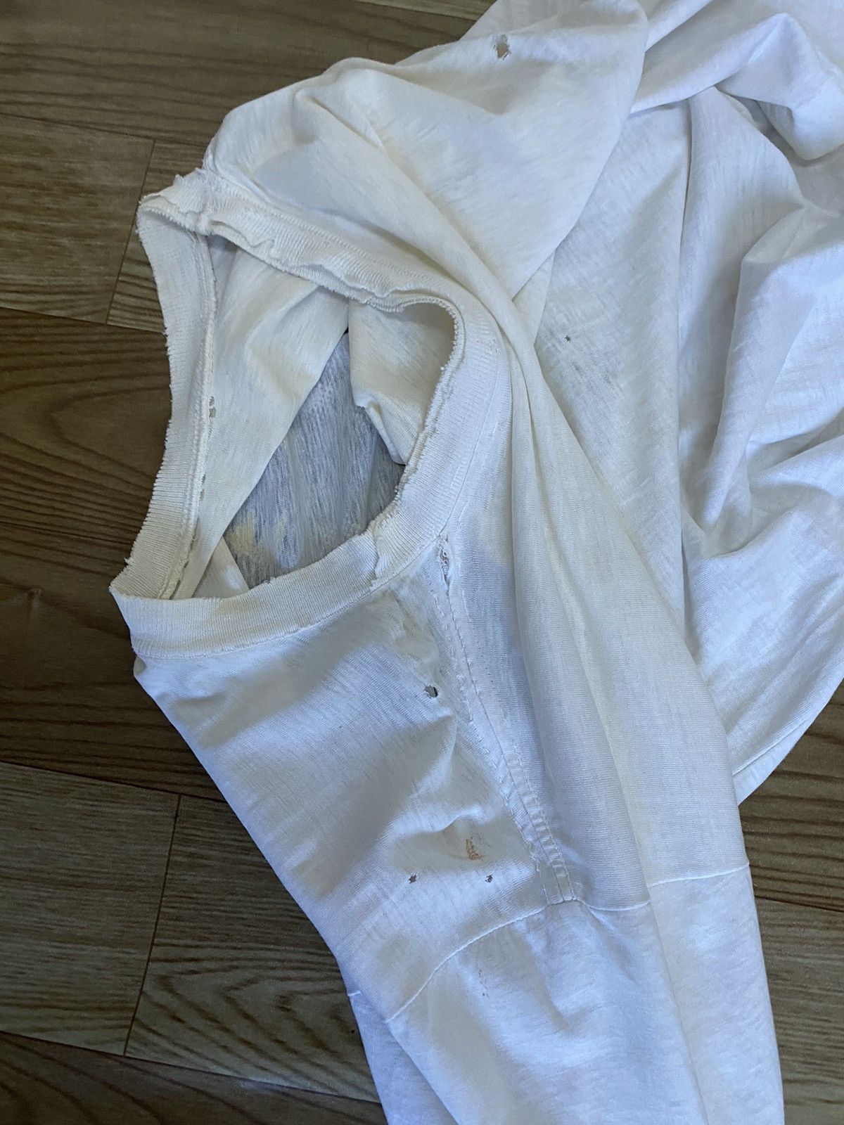 Vintage Vintage Candy Clark Distressed Tee Size US M / EU 48-50 / 2 - 10 Thumbnail