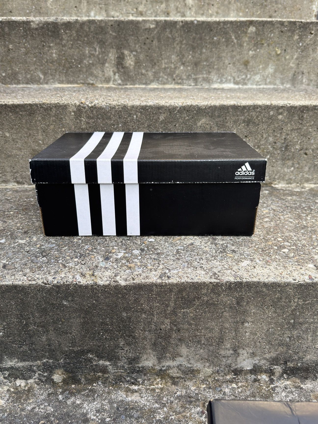 Adidas Adidas Mei Size US 7 / IT 37 - 8 Thumbnail