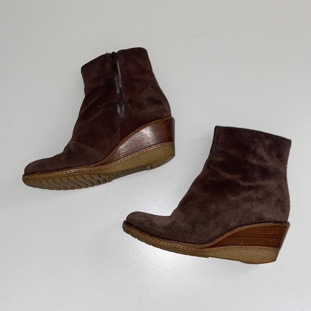 Cole Haan Cole Haan l Rayna Suede Wedge Bootie in Chestnut Size 5.5 Size US 5.5 / IT 35.5 - 7 Thumbnail