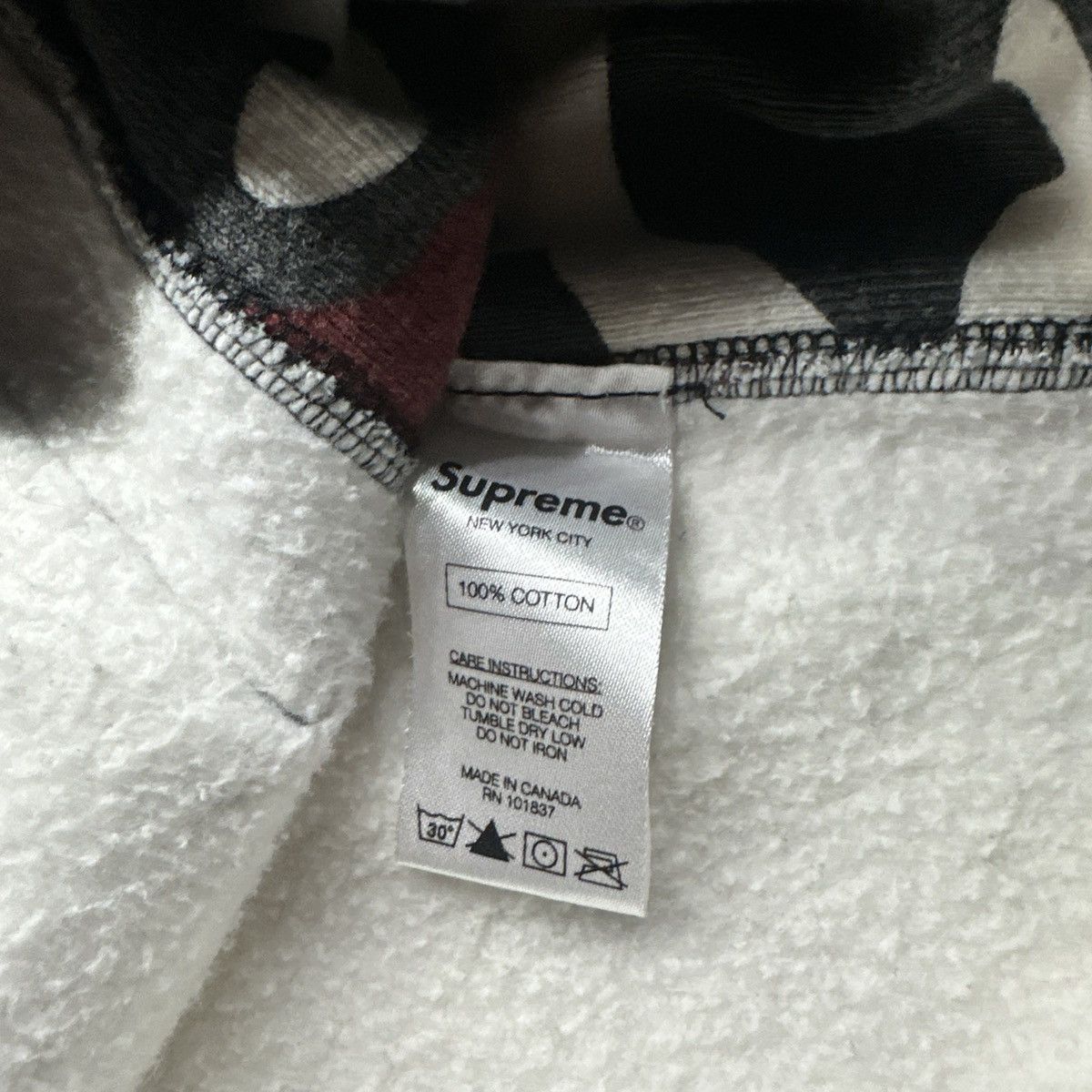 Supreme Supreme FW13 Red Urban Camo Box Logo Hoodie Large Size US L / EU 52-54 / 3 - 8 Thumbnail