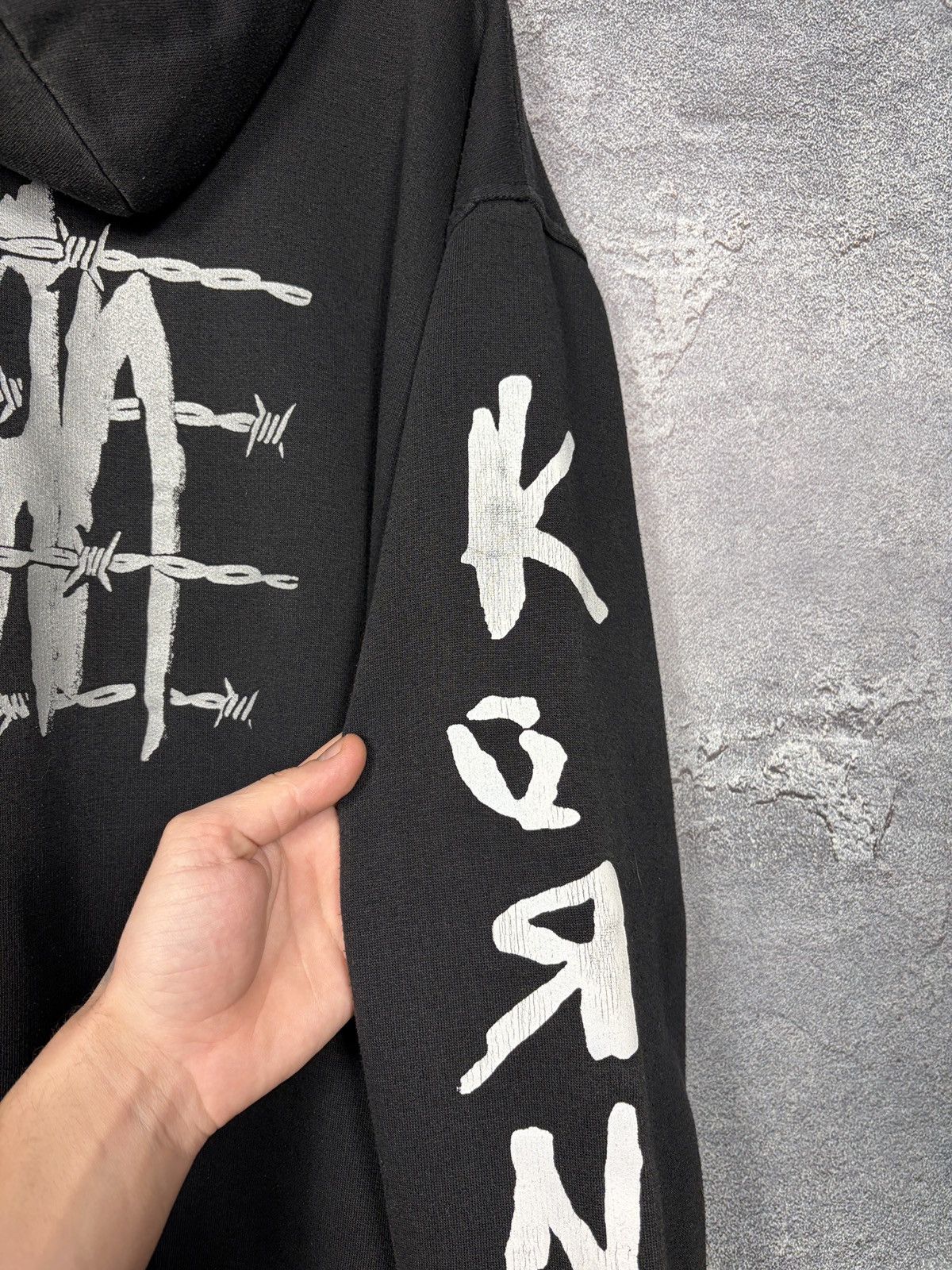 Vintage Vintage Korn Adidas Band Hoodie Size Xl Size US XL / EU 56 / 4 - 14 Thumbnail