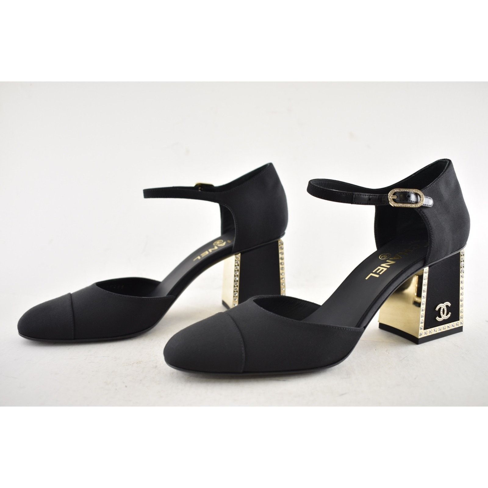 Chanel Chanel Black Crystal CC Gold Mary Jane Block Heel Pumps 40 Size US 10 / IT 40 - 15 Thumbnail