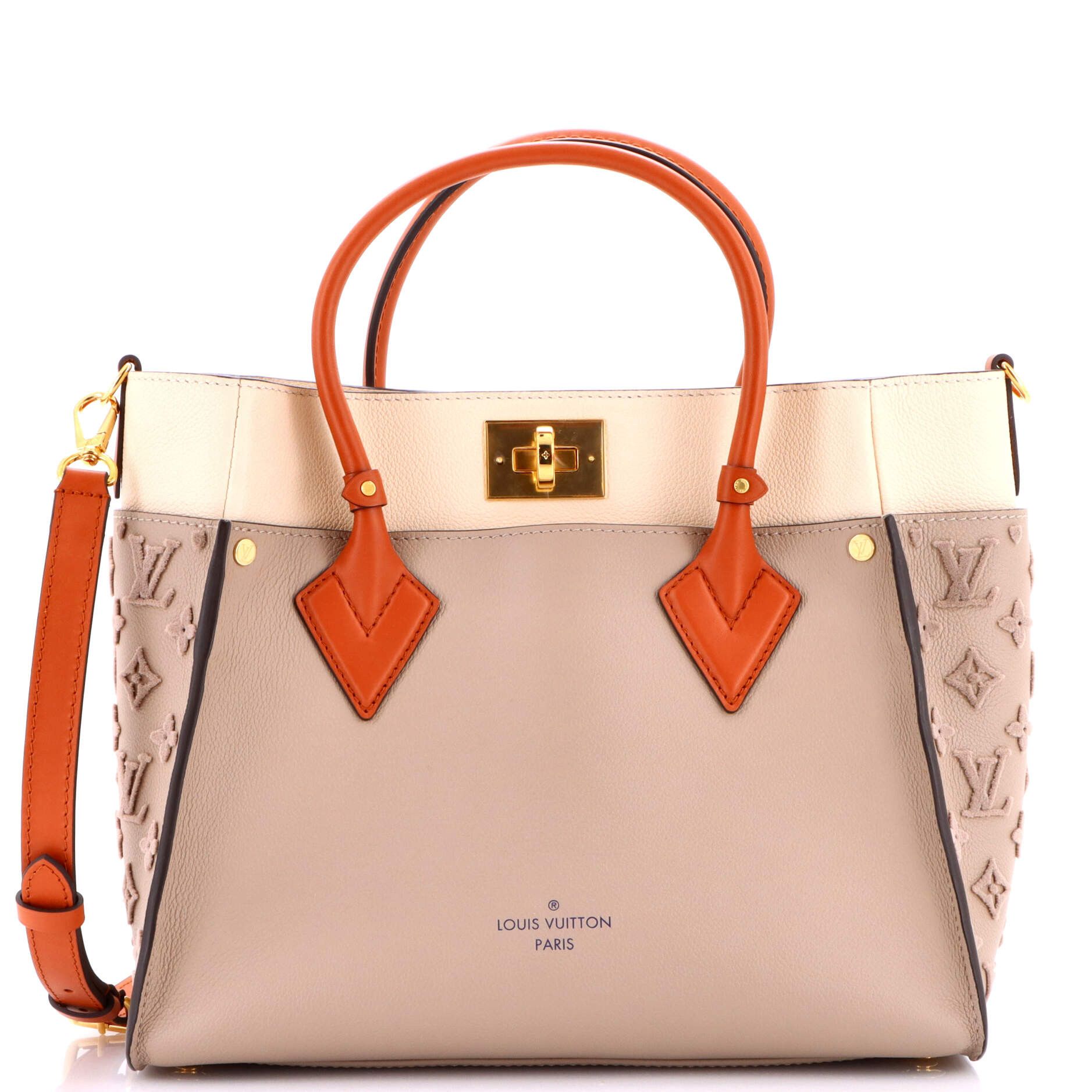 Louis Vuitton On My Side Tote Size ONE SIZE - 1 Thumbnail