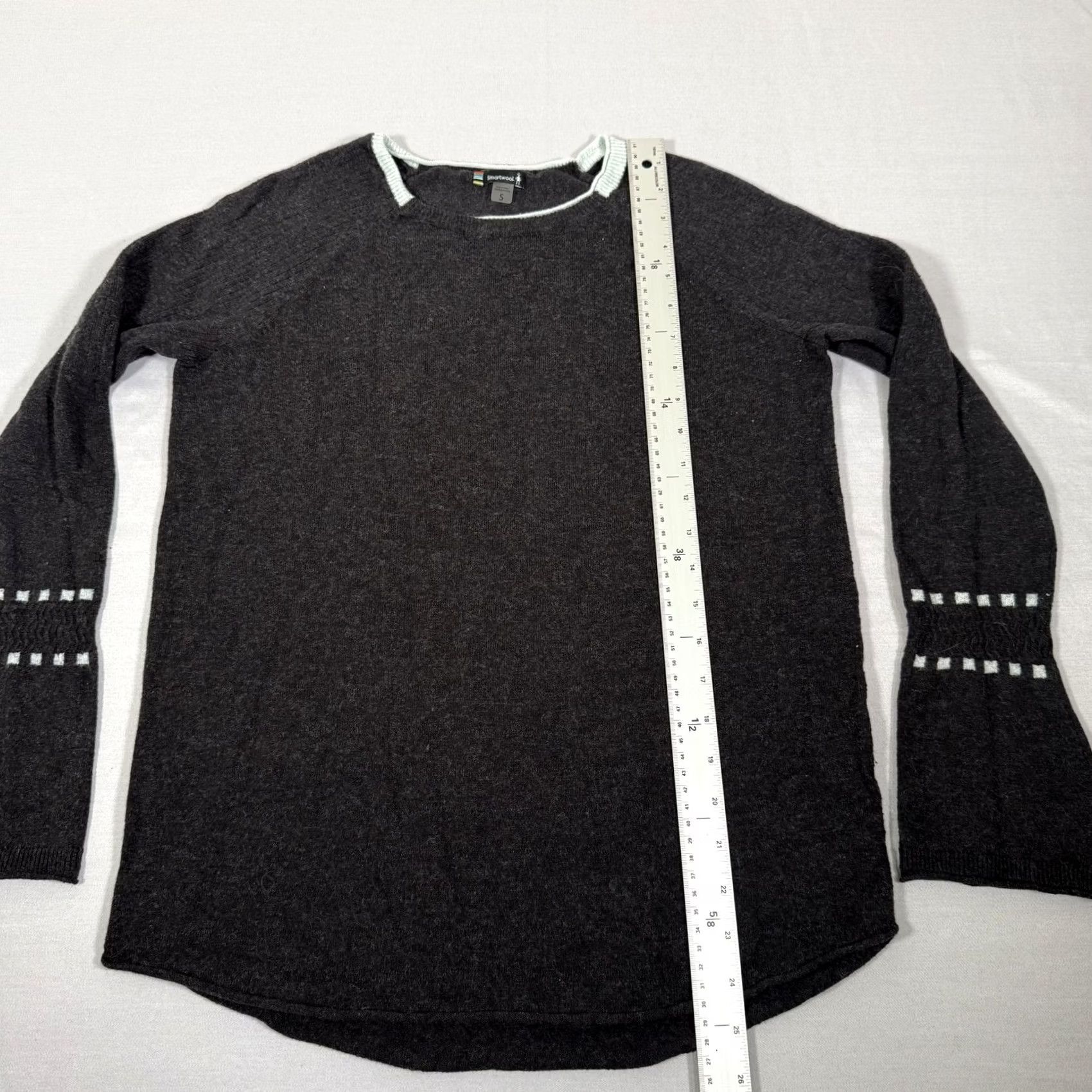 Smartwool SmartWool Sweater Womens Small Gray Bell Sleeve Pullover Crew Neck Knit Merino Wool Shirt 90s Winter Casual Womens Size S Regular Pullover Knit Top Size S / US 4 / IT 40 - 7 Thumbnail