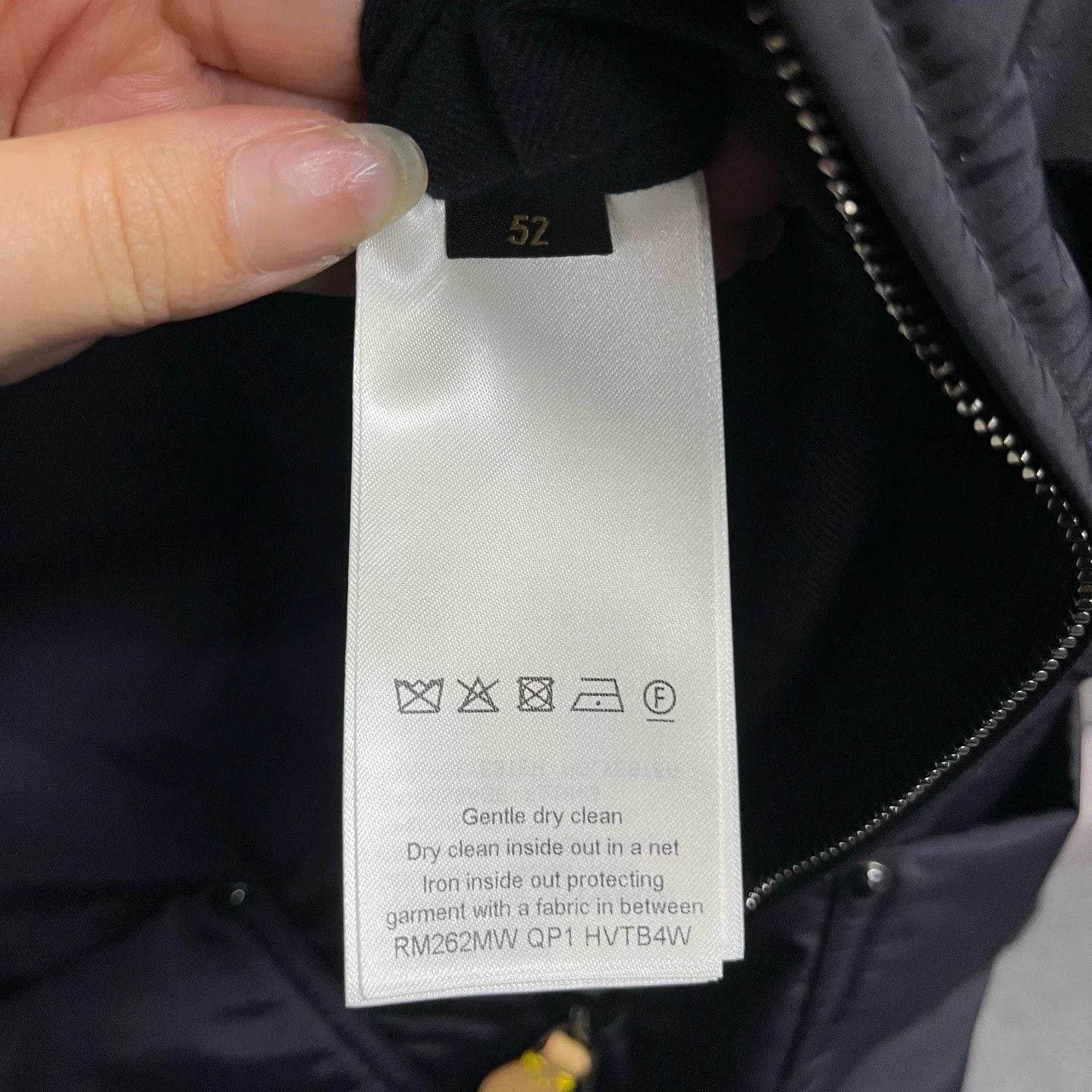 Louis Vuitton Louis Vuitton Black Waterproof Utility Jacket Size US L / EU 52-54 / 3 - 4 Thumbnail