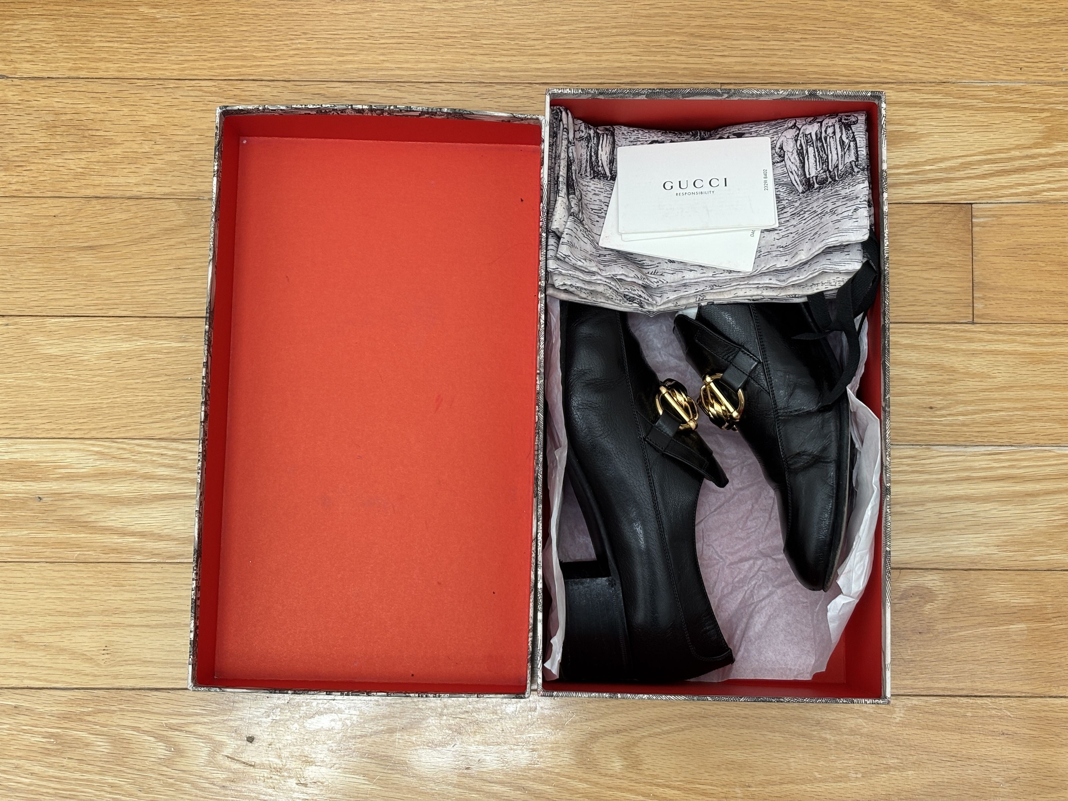 Gucci Gucci Black Leather Chain Loafers US9.5 Size US 9.5 / EU 42-43 - 2 Thumbnail