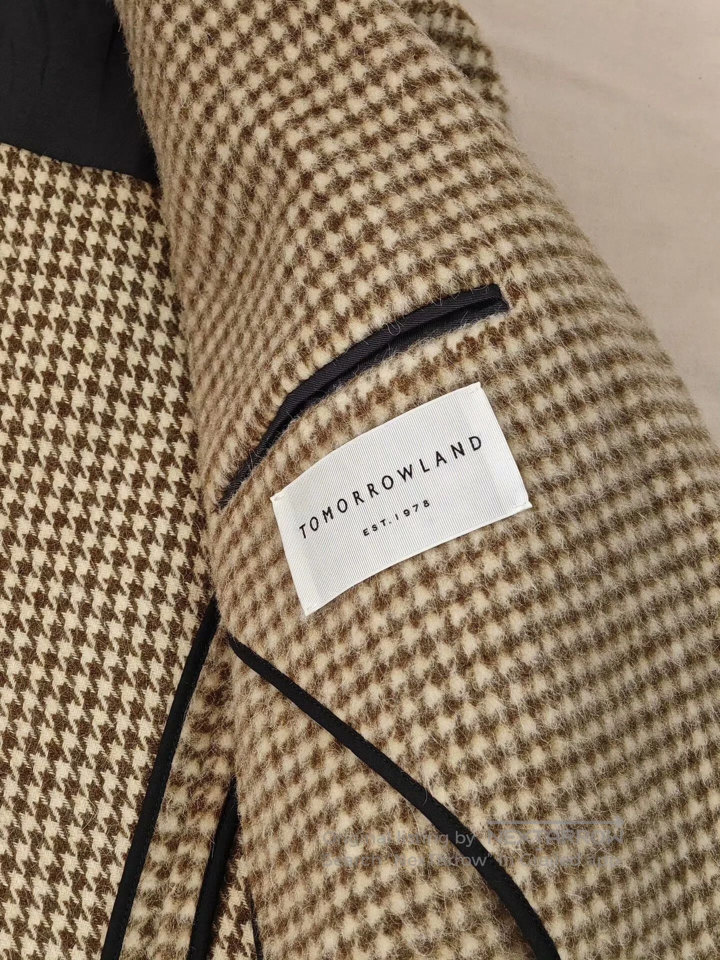 Other Beige Houndstooth Wool Blend Suit Jacket. Size US M / EU 48-50 / 2 - 7 Thumbnail