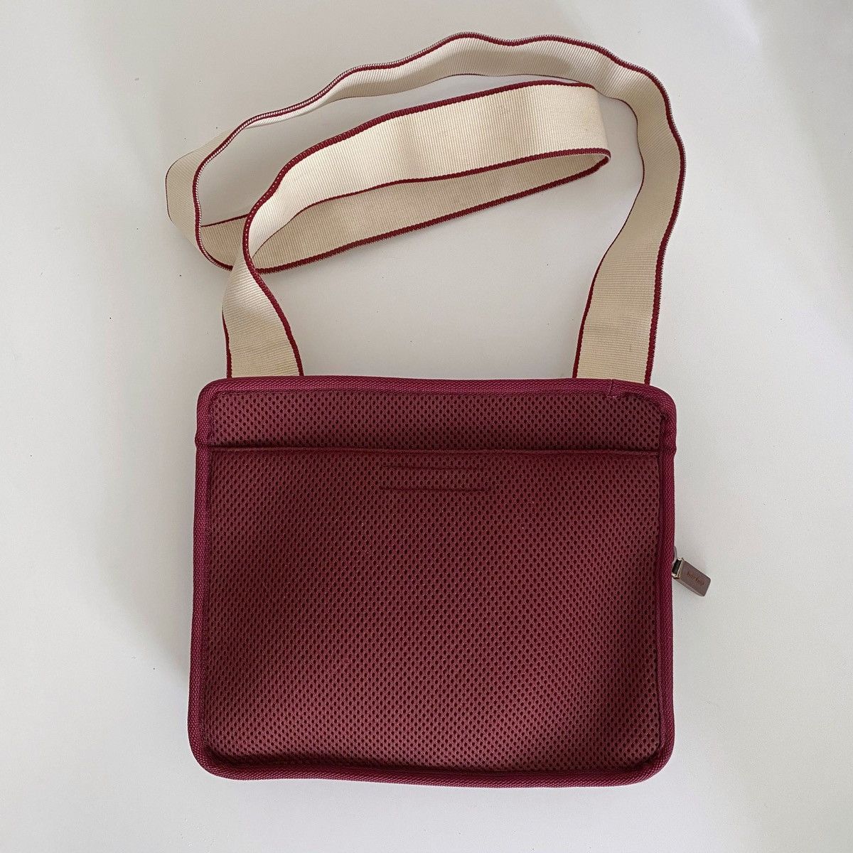 Miu Miu × Vintage Miu Miu 1999 FW Burgundy Leather Crossbody Bag Size ONE SIZE - 2 Thumbnail