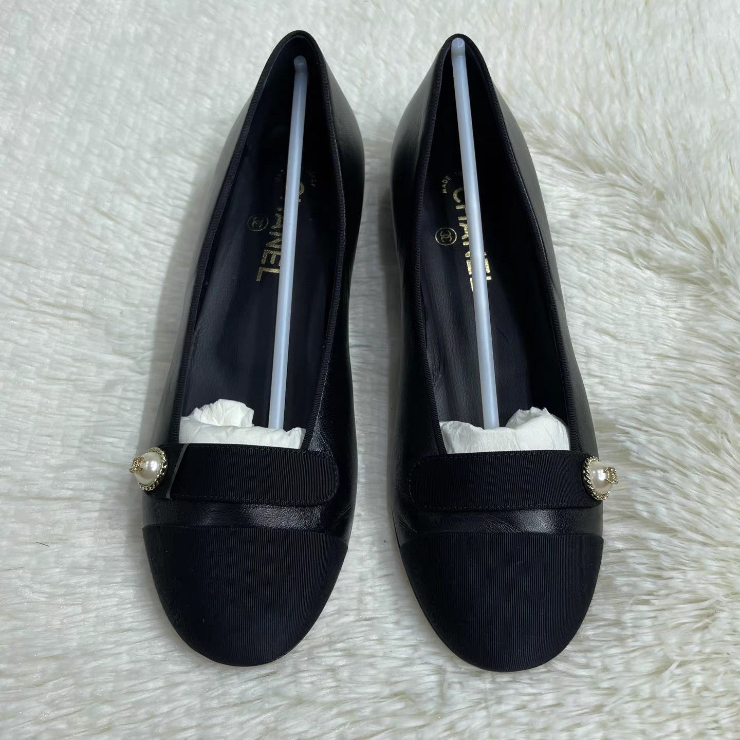 Chanel CHANEL Leather Round-Toe Slip-On Casual Flats K15 Size US 7 / IT 37 - 2 Thumbnail