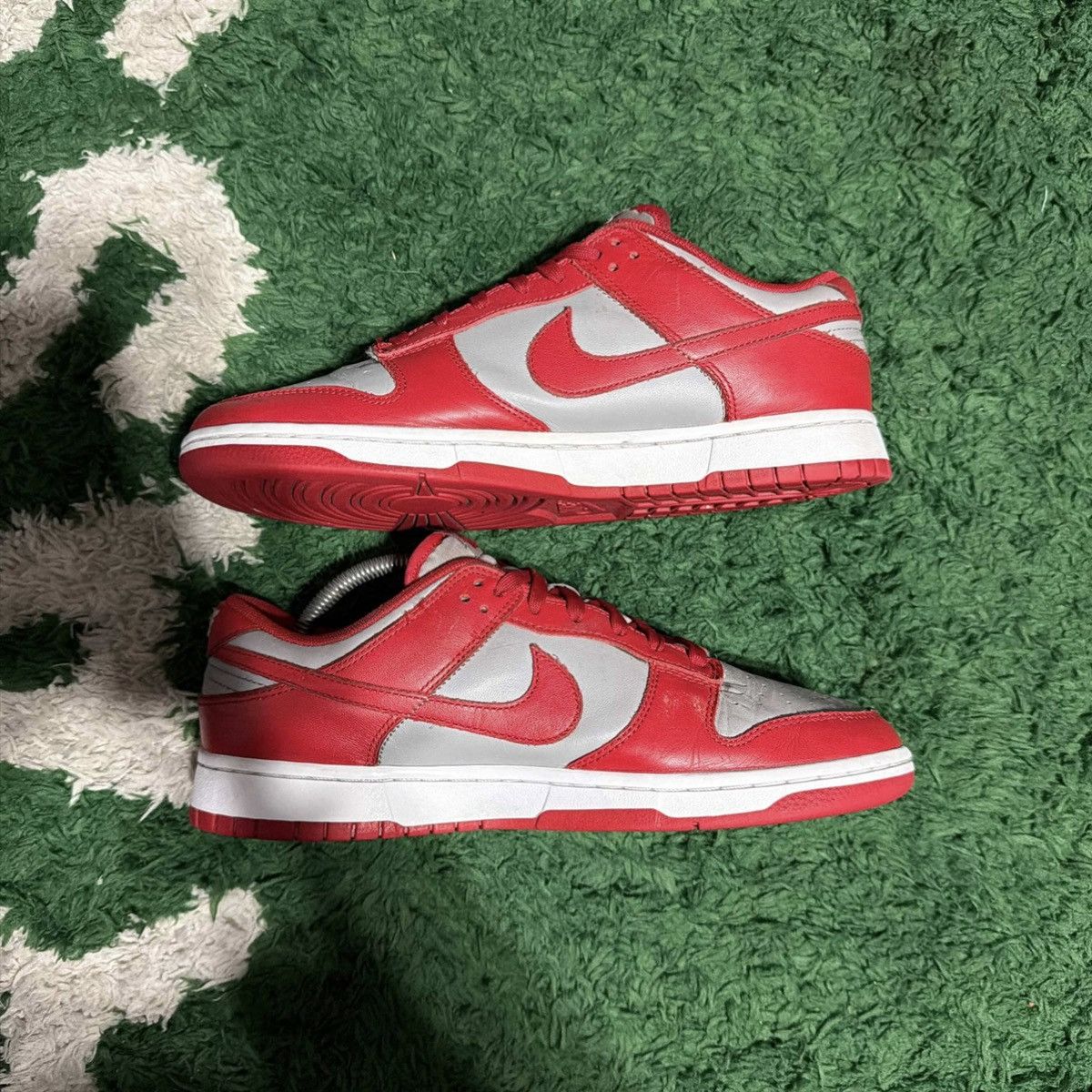 Nike Unlv dunks size 9 Size US 9 / EU 42 - 2 Thumbnail