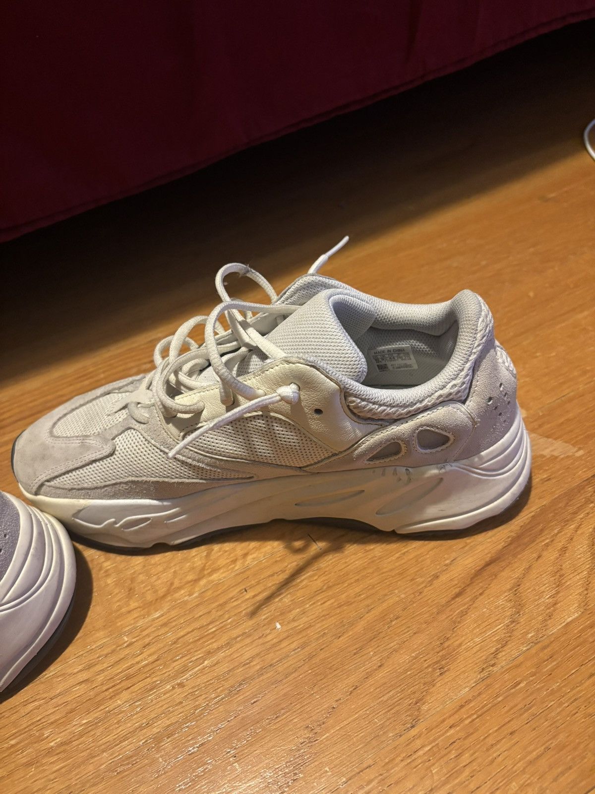 Yeezy Yeezy Boost 700 Size US 10 / EU 43 - 6 Thumbnail
