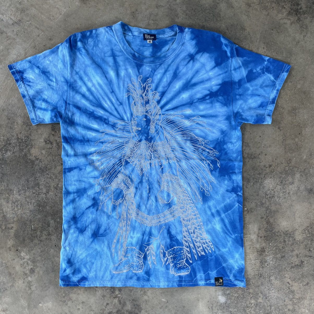 Japanese Brand × Vintage × go slow caravan 🔥🔥🇯🇵Go Slow Caravan Apache Indian Big Logo Design Tye Dye Tee Size US M / EU 48-50 / 2 - 1 Thumbnail