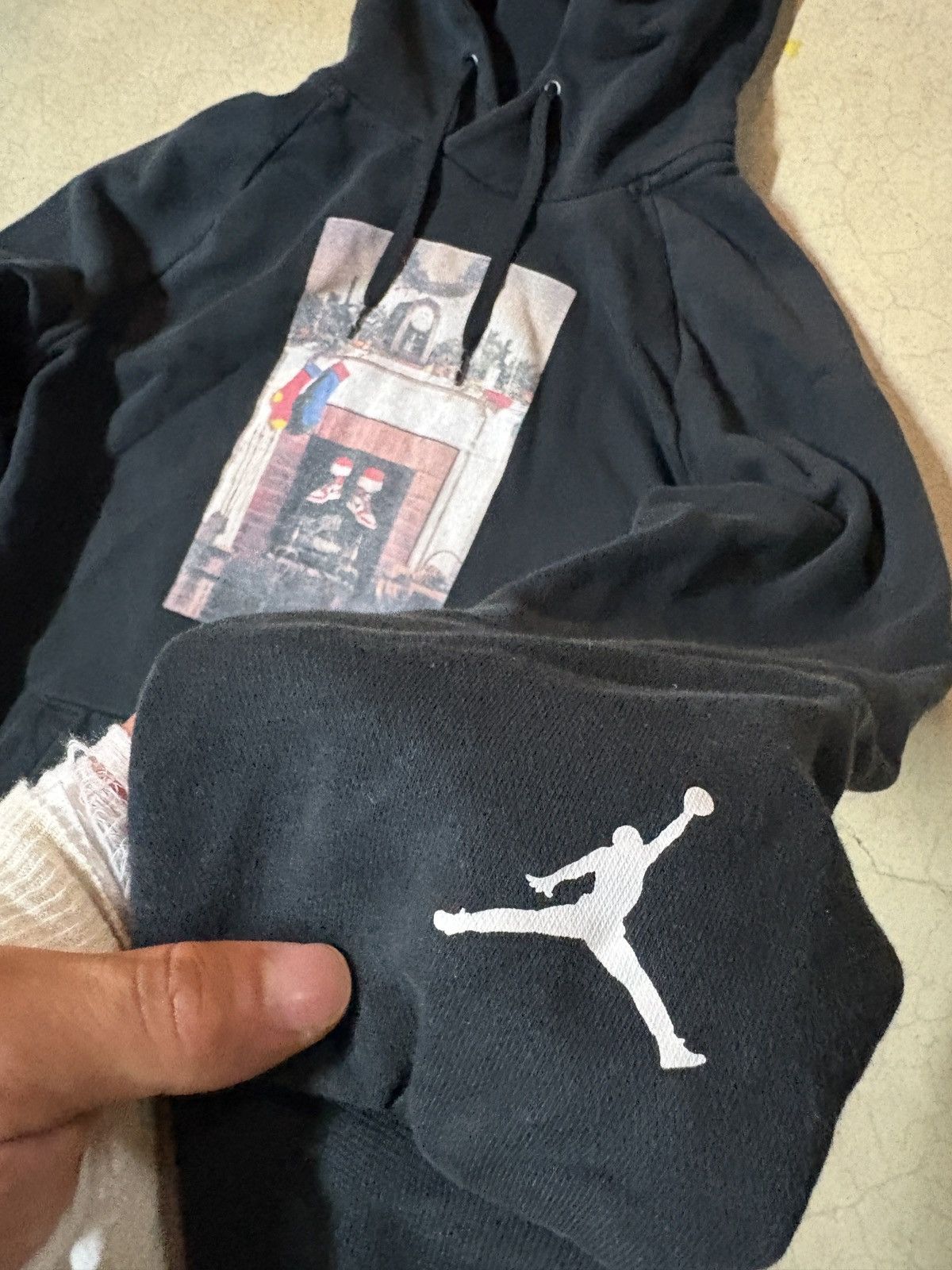 Jordan Brand Nike Jordan Chimney Graphic Hoodie Black Size Small Size US S / EU 44-46 / 1 - 3 Thumbnail