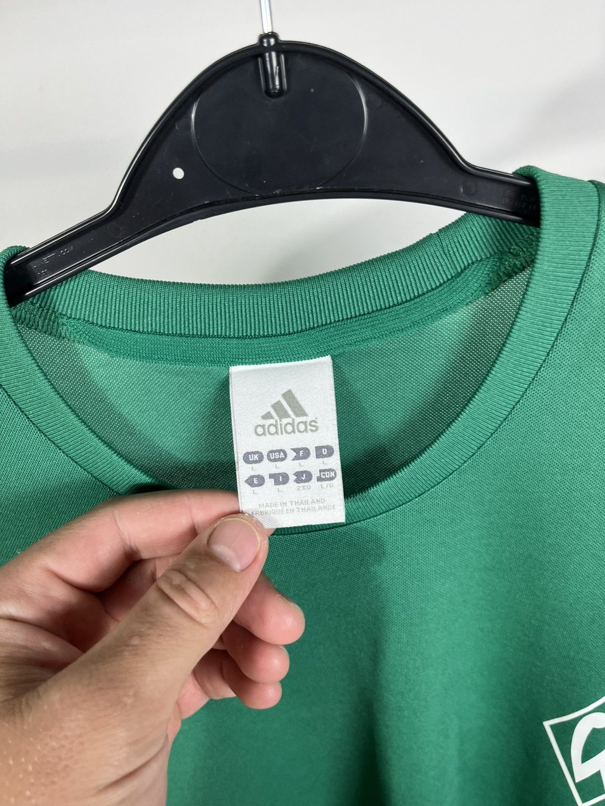Adidas Adidas Werder Bremen Jersey Long Sleeve Shirt Size L Size US L / EU 52-54 / 3 - 5 Thumbnail