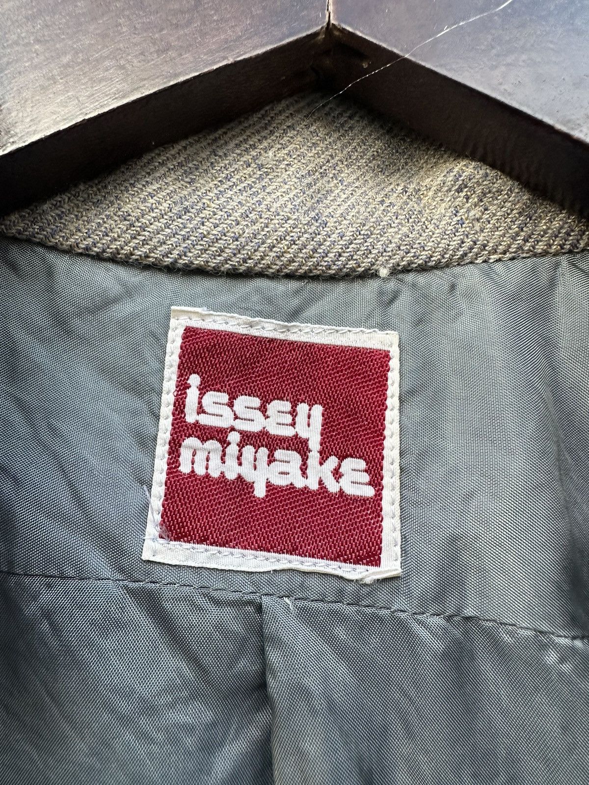 Issey Miyake Vintage Issey Miyake Double Breasted Wool Jacket (Woman) Size US M / EU 48-50 / 2 - 13 Thumbnail