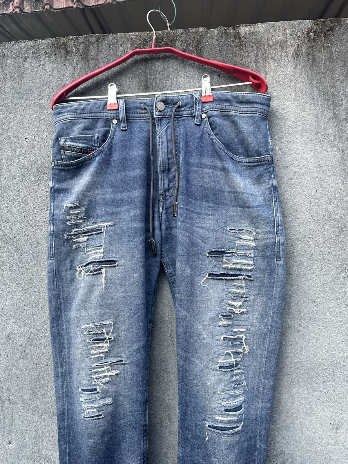 Diesel 👹Diesel Industry Thommer CB-NE Distressed Skinny Jeans Size US 31 - 4 Thumbnail