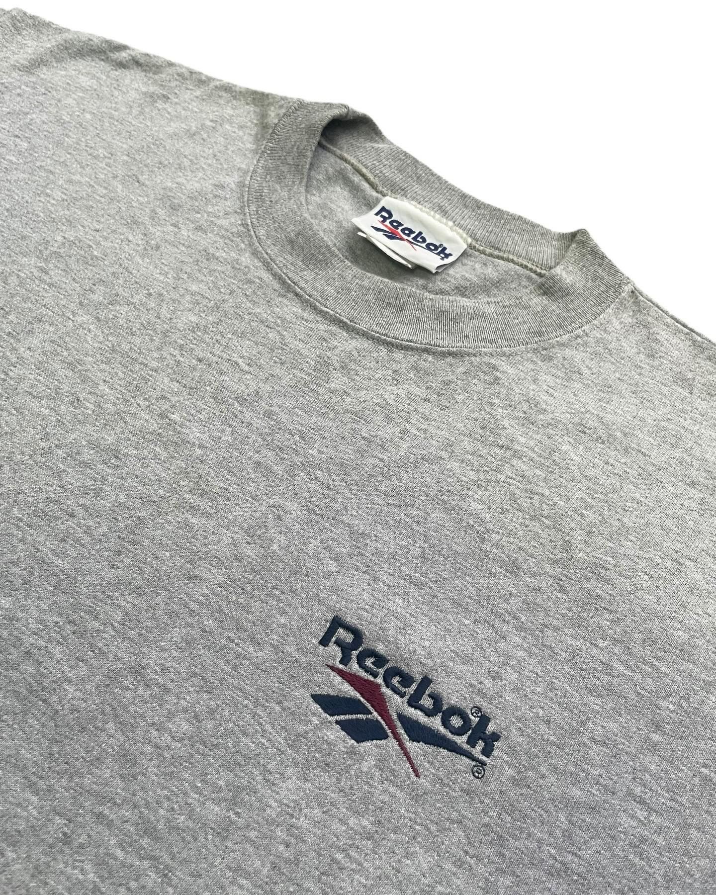 Reebok Vintage Reebok Essential Tshirt Size US XL / EU 56 / 4 - 3 Thumbnail
