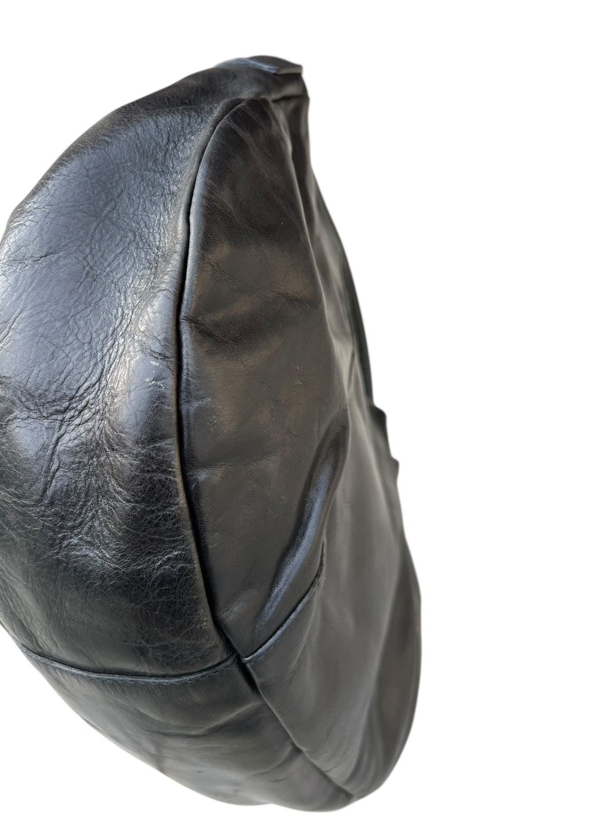 Leather B. Stuff Japan Scratches Patina Black Leather Bag Size ONE SIZE - 14 Thumbnail