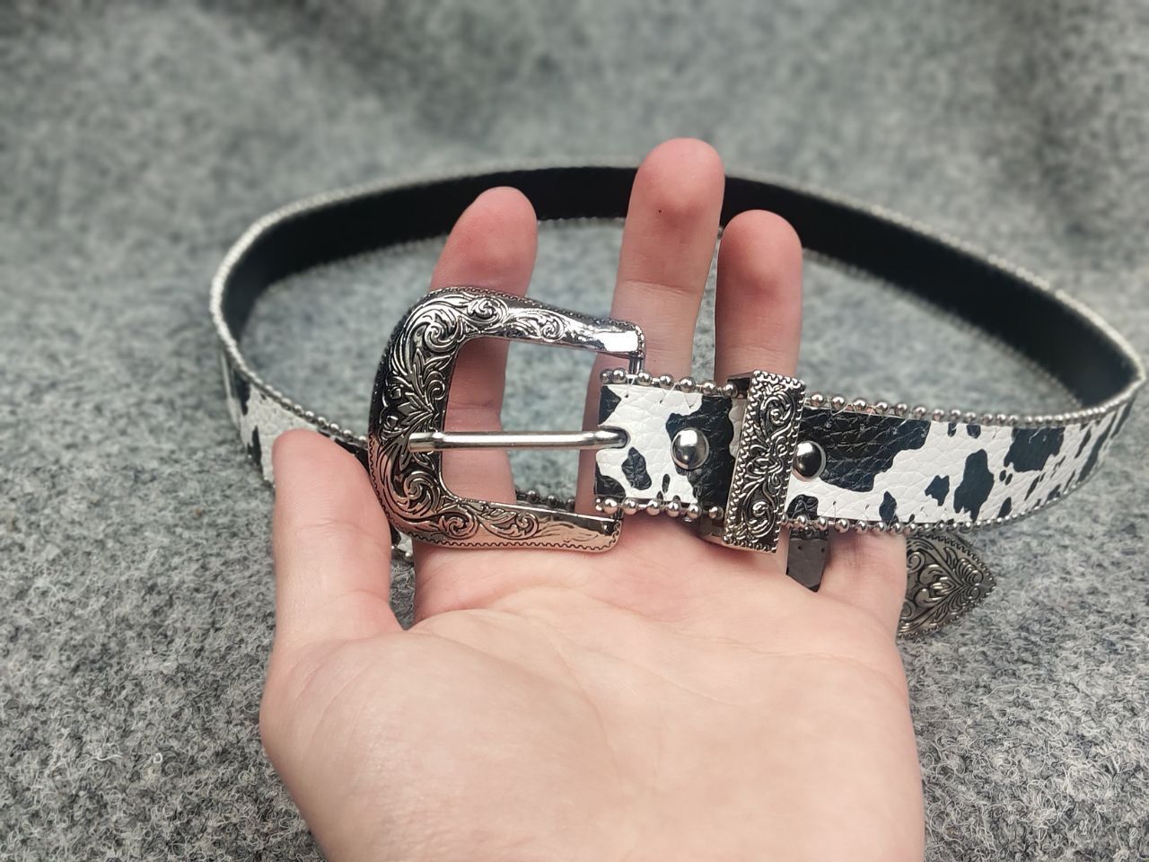 Le Grande Bleu (L.G.B.) Vintage Hysteric Japan Y2K Cow Western Leather Belt LGB Size ONE SIZE - 4 Thumbnail