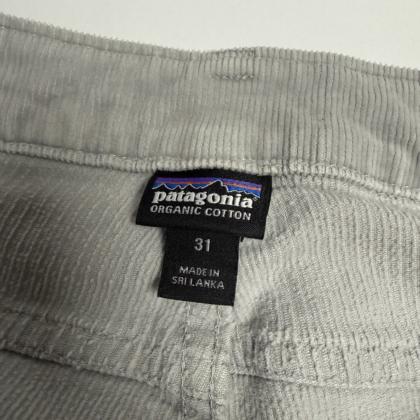 Patagonia Patagonia Womens Corduroy Pants 31 12 Gray Organic Cotton Size 34" / US 12 / IT 48 - 8 Thumbnail