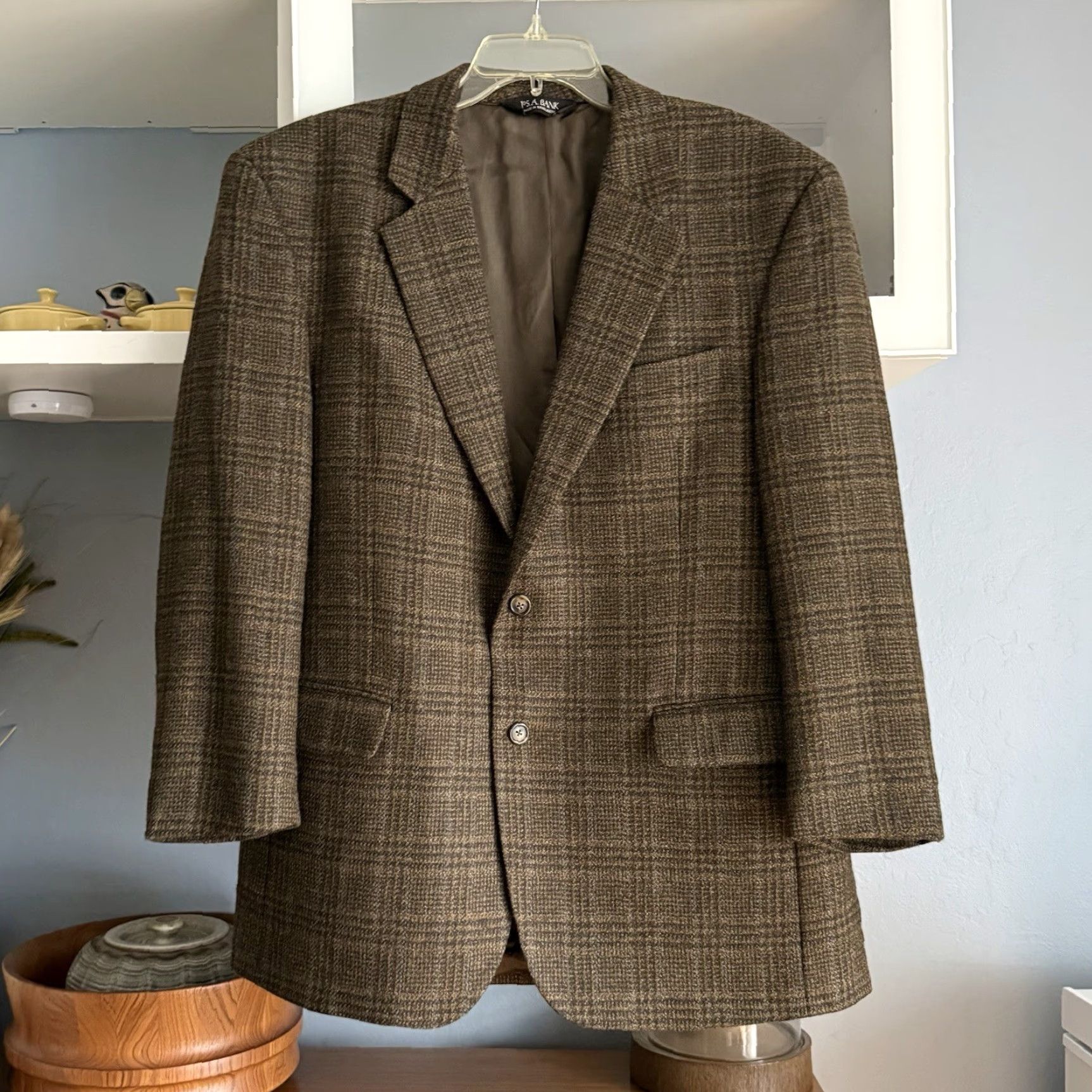 Jos. A. Bank VINTAGE Jos A Bank Sport Coat Jacket Brown Check Plaid Lambswool Cashmere 44R Two-Button Notch Lapel Single-Vented Classic Men Size US S / EU 44-46 / 1 - 2 Thumbnail