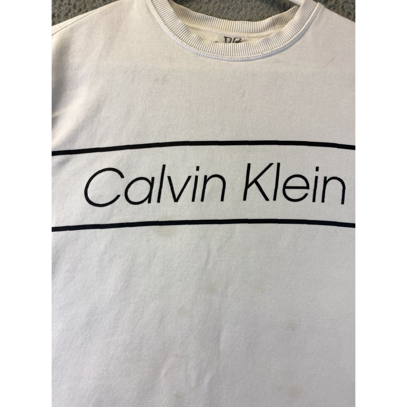 Calvin Klein VINTAGE Calvin Klein Sweatshirt Shirt Unisex M White 92-6 SZ M Sweatshirt Pullover Sweater White Unisex Mens Womens Size US M / EU 48-50 / 2 - 2 Thumbnail