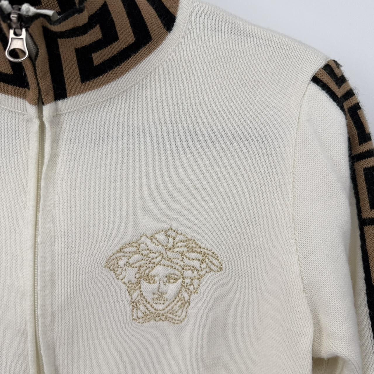 The Unbranded Brand Versace Knit Zip Up Cream Medusa Logo Vasity Style Sweater Size M / US 6-8 / IT 42-44 - 2 Thumbnail