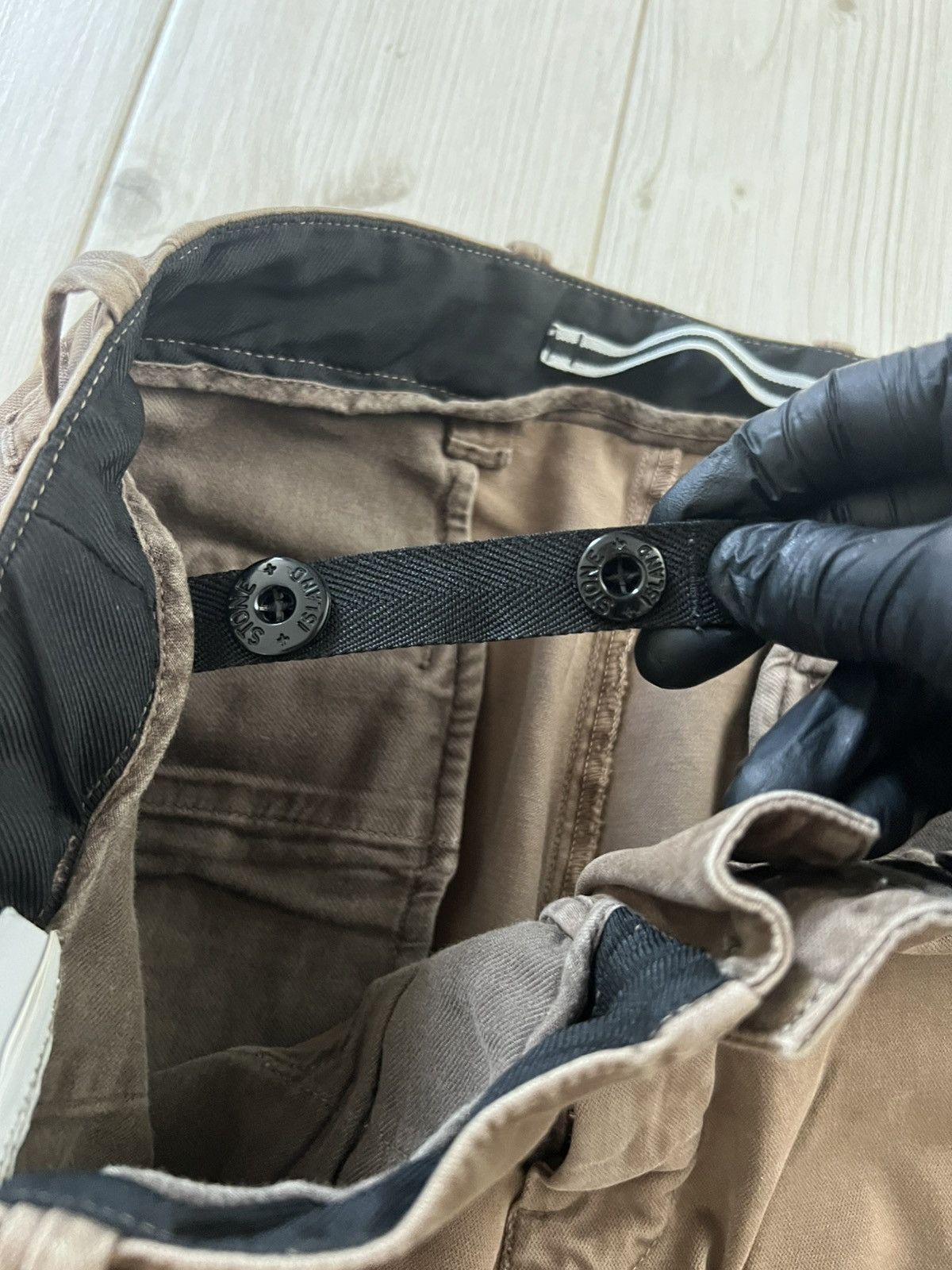 Stone Island Stone Island Multi Pocket Tech Cargo Pants Brown 33 Size Size US 33 - 16 Thumbnail