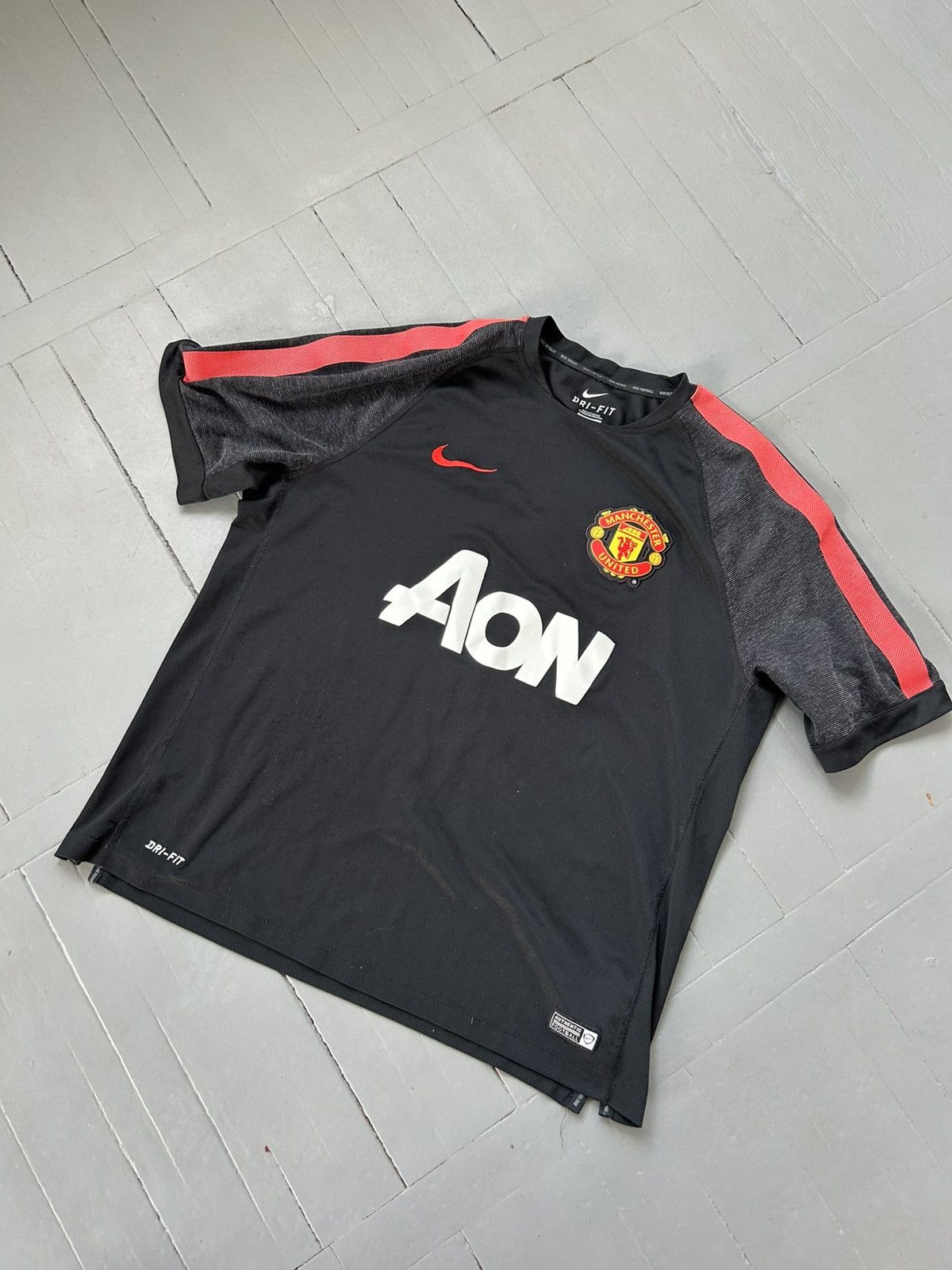 Nike FC Manchester United soccer jersey Nike dri fit Size US XL / EU 56 / 4 - 2 Thumbnail