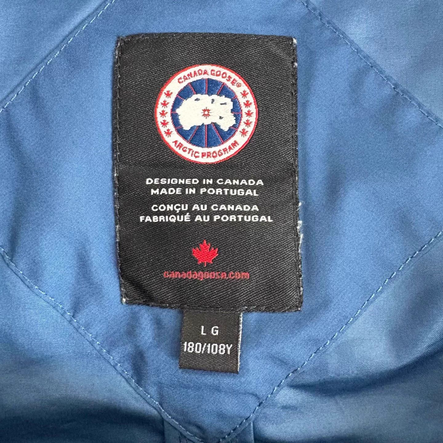 Canada Goose Canada Goose blue logo casual jacket size L Size US L / EU 52-54 / 3 - 3 Thumbnail