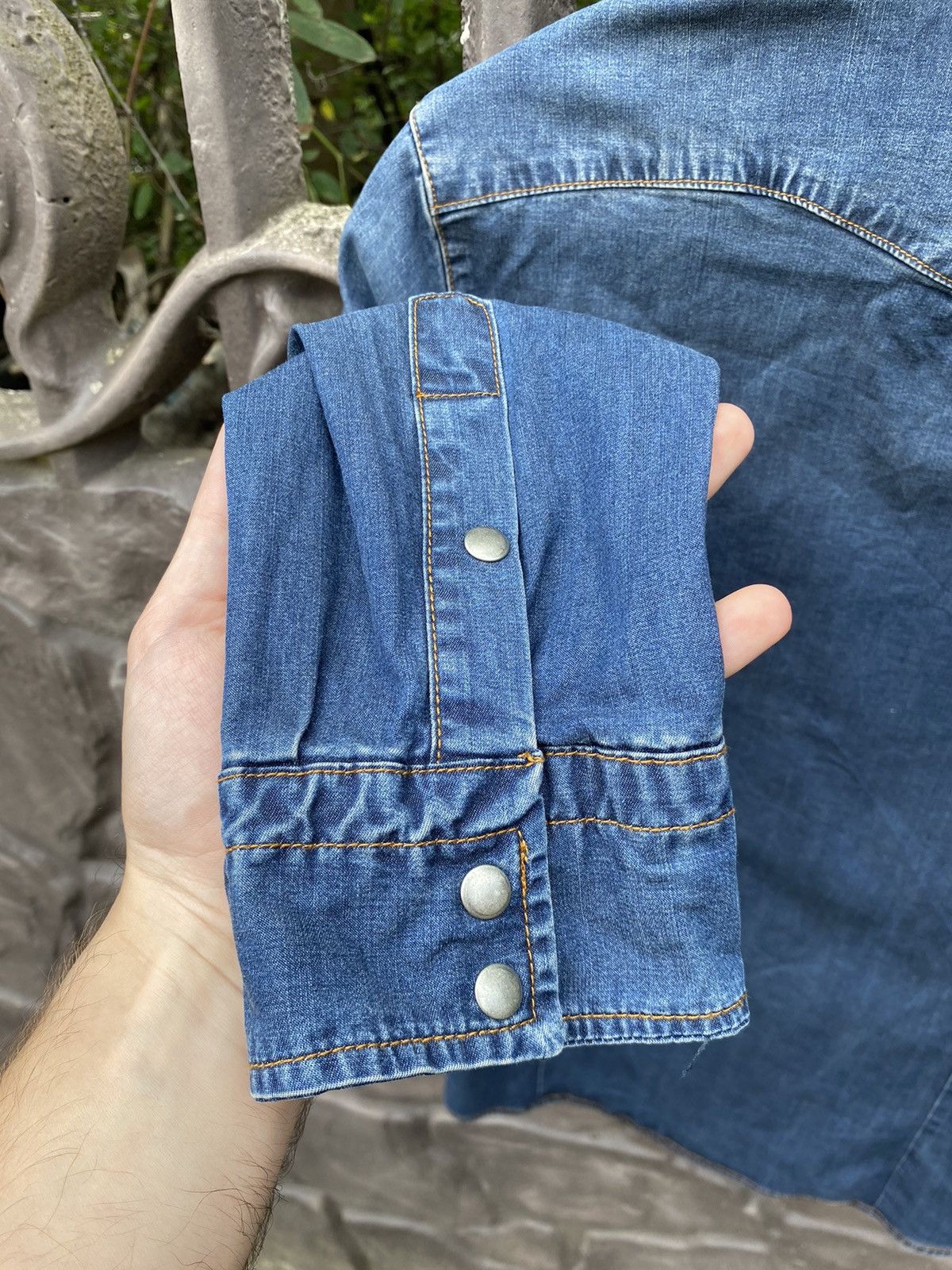Dsquared2 × Vintage DSquared2 Distressed Denim Shirt Size US S / EU 44-46 / 1 - 12 Thumbnail
