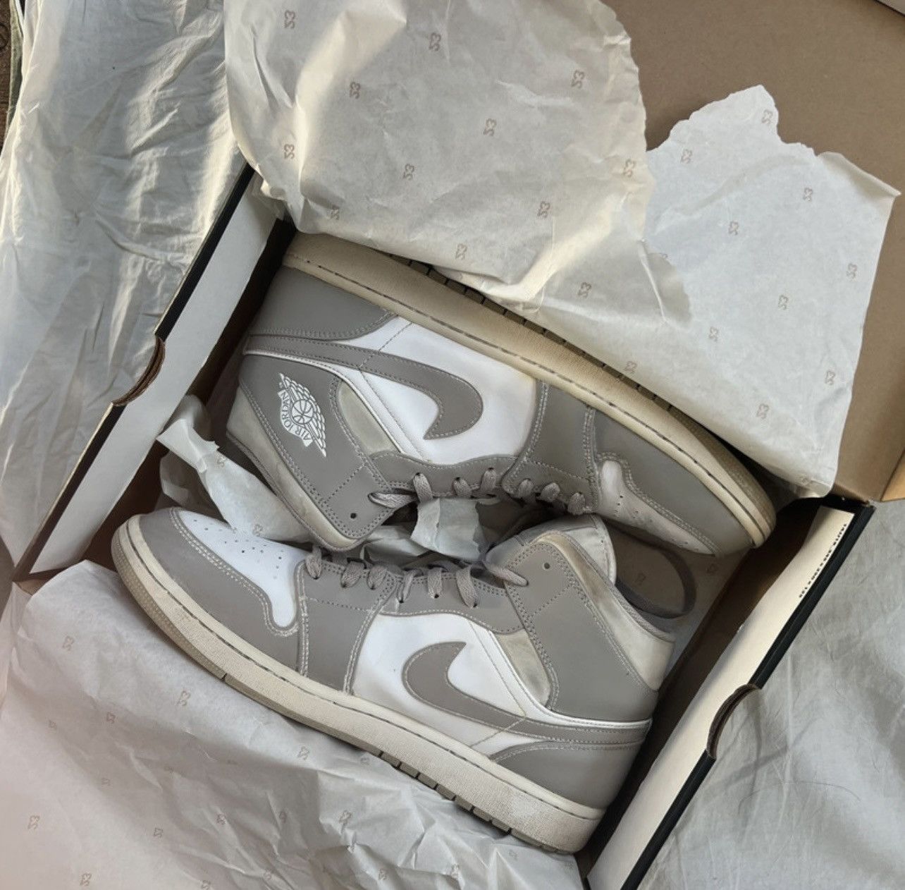 Nike × Supreme Air Jorden 1 Mid College Grey Size US 13 / EU 46 - 1 Thumbnail