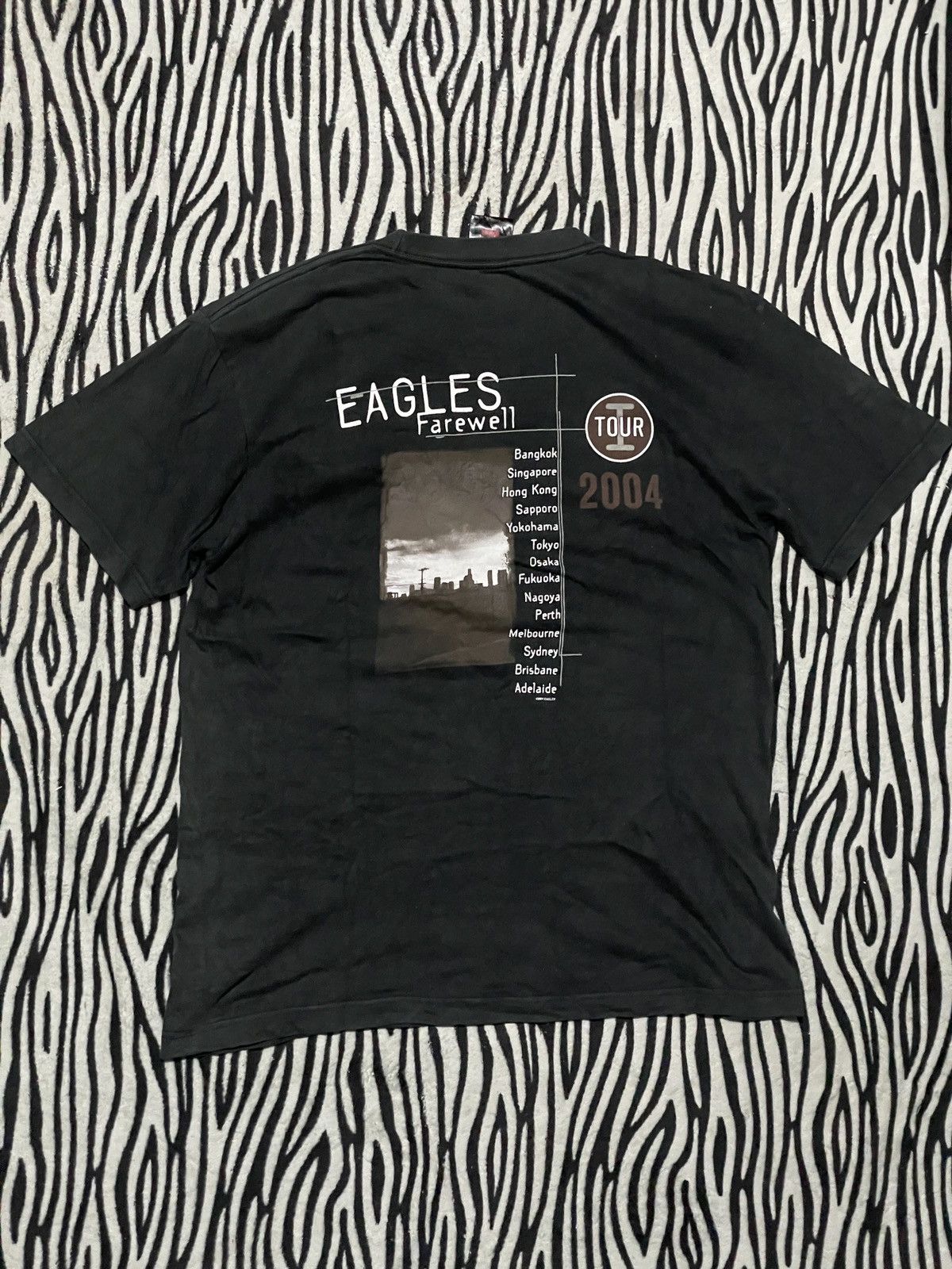 Band Tees Eagles Farewell Tour 04’ Shirt Size US L / EU 52-54 / 3 - 5 Thumbnail