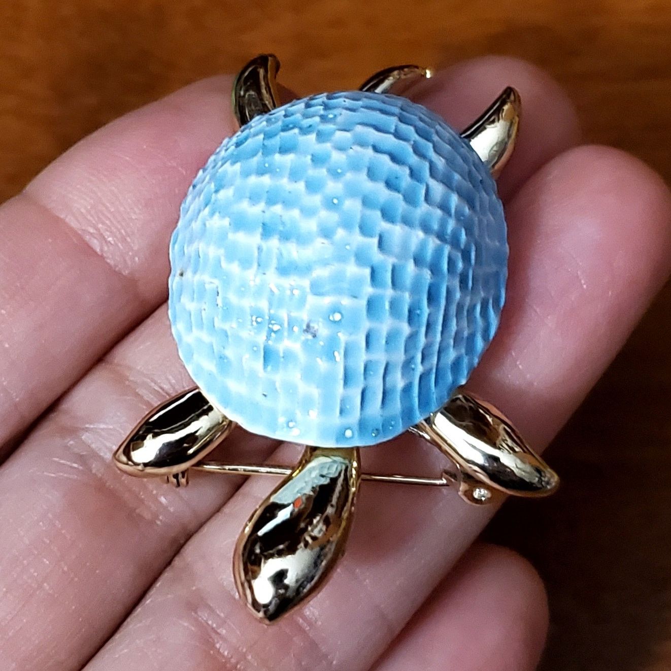Other Vintage Gerrys Blue Enamel Turtle Brooch Pin 1.5" Reptile Size ONE SIZE - 1 Thumbnail