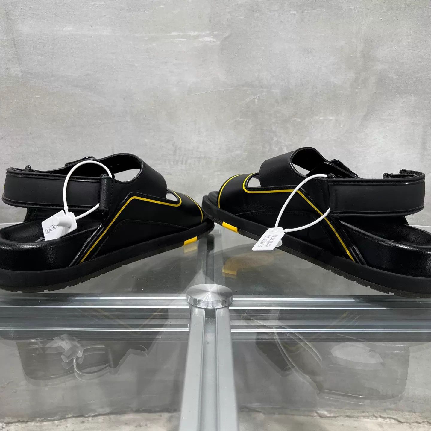 Louis Vuitton LV Trainer Black Sandal UK7 41 Size US 8 / EU 41 - 5 Thumbnail