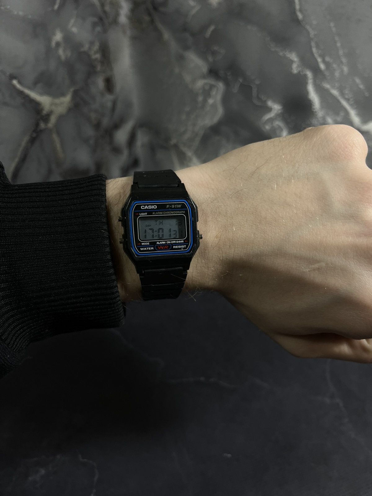 Casio Classic Casio F-91W Digital Watch Japanese Quartz Size ONE SIZE - 2 Thumbnail